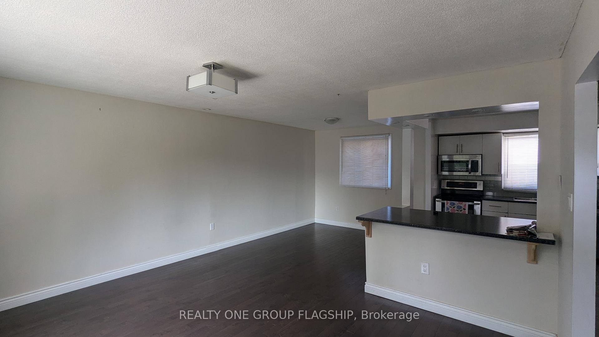 Photo 5 of Unit Upper, 7 Greening Avenue, Hamilton, Stoney Creek — HOMEH