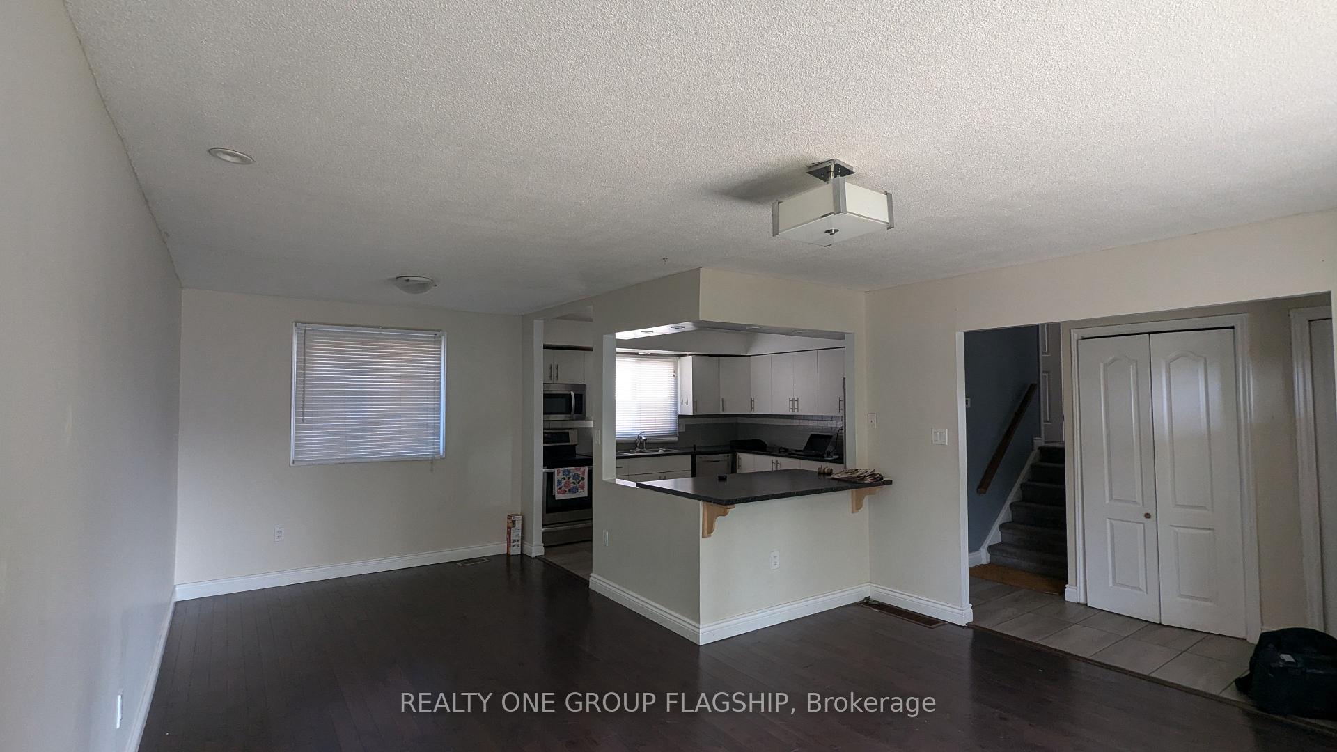 Photo 6 of Unit Upper, 7 Greening Avenue, Hamilton, Stoney Creek — HOMEH