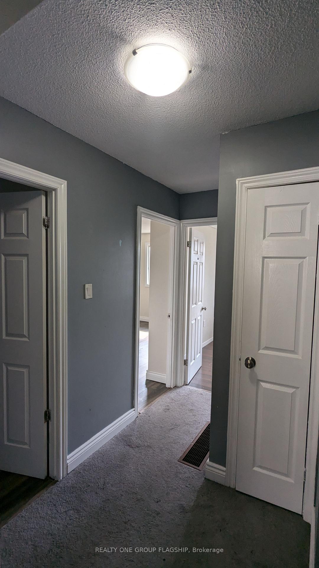 Photo 12 of Unit Upper, 7 Greening Avenue, Hamilton, Stoney Creek — HOMEH