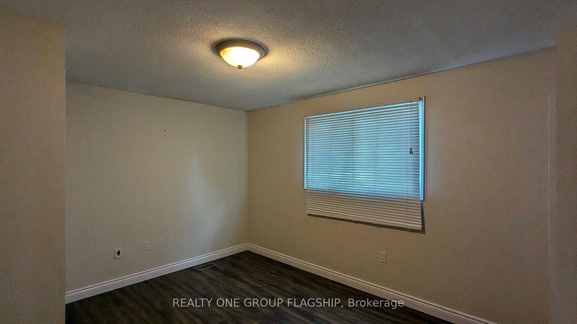 Photo 13 of Unit Upper, 7 Greening Avenue, Hamilton, Stoney Creek — HOMEH