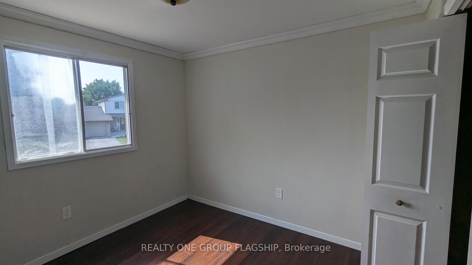 Photo 16 of Unit Upper, 7 Greening Avenue, Hamilton, Stoney Creek — HOMEH