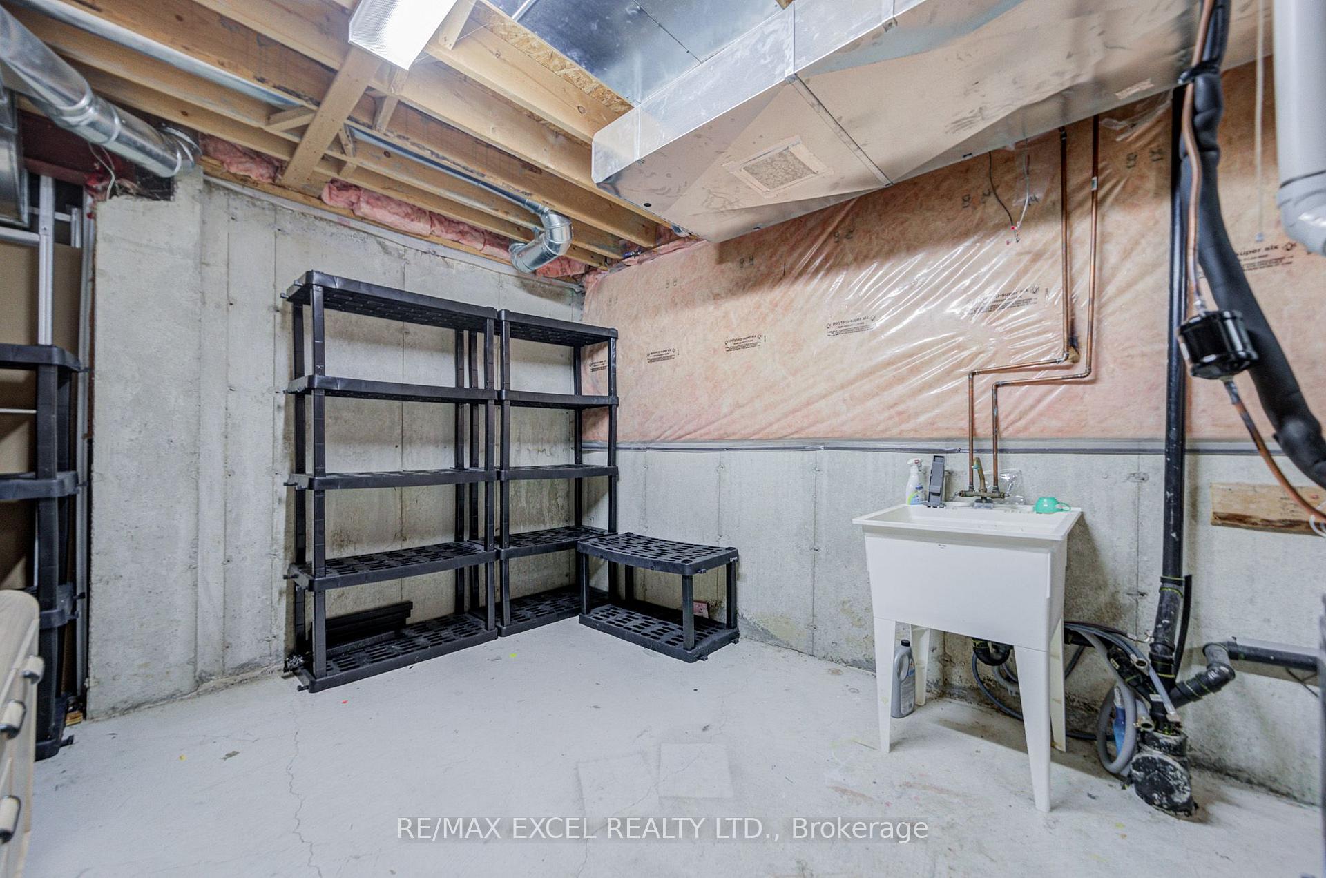 Photo 47 of 43 Beaumaris Crescent, Whitby, Brooklin — HOMEH