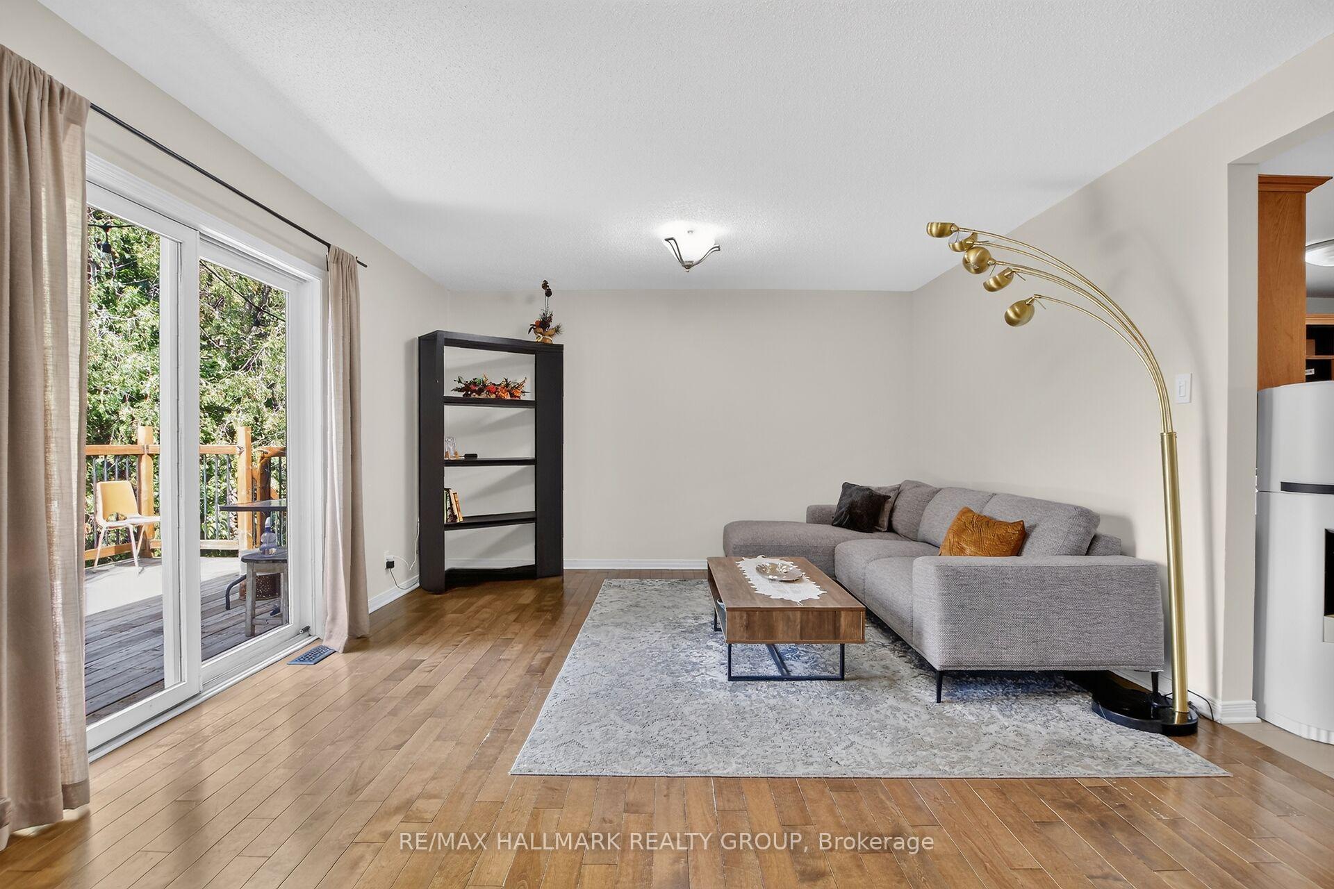 Photo 10 of 3606 Mcbean Street, Ottawa, Richmond — HOMEH