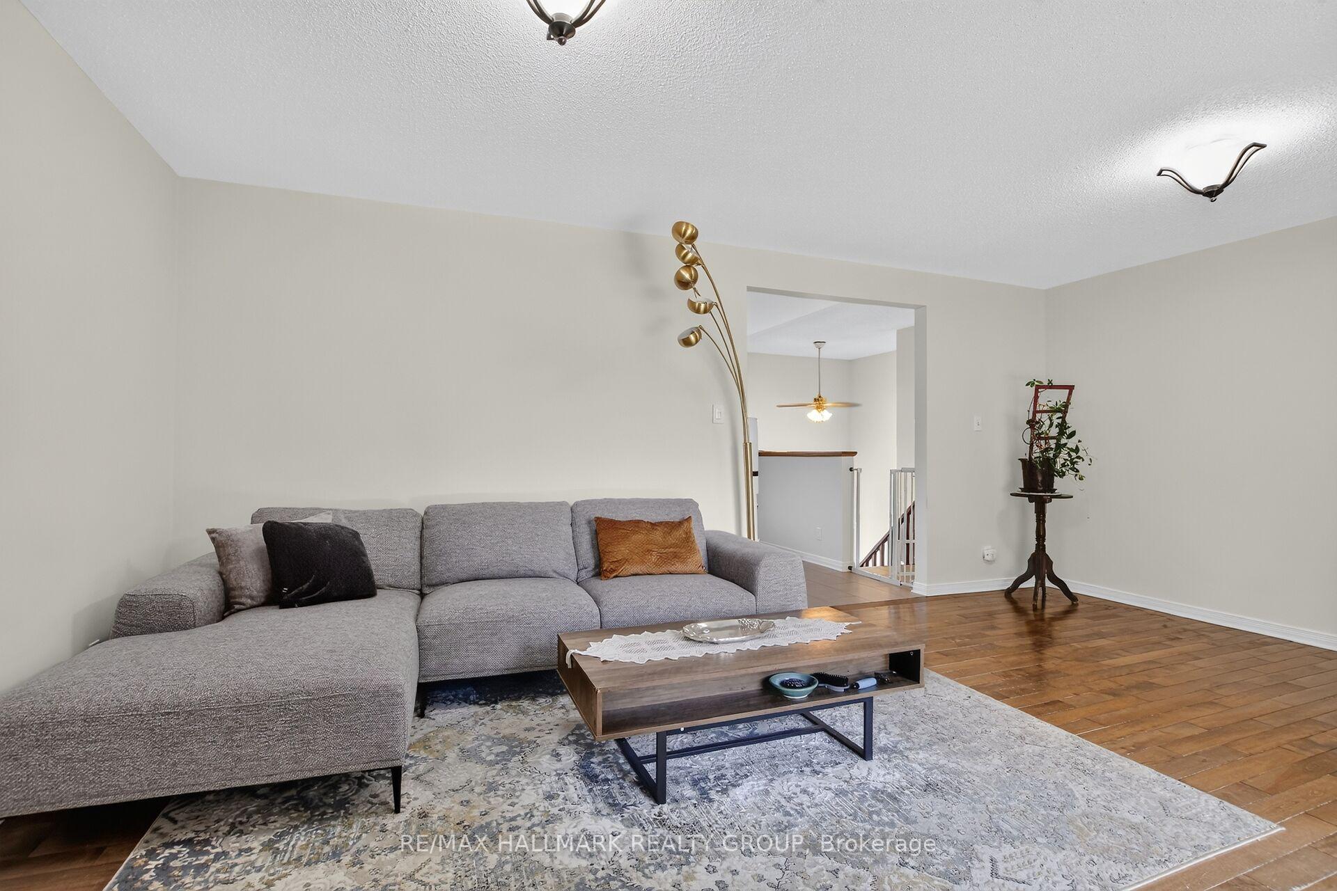 Photo 11 of 3606 Mcbean Street, Ottawa, Richmond — HOMEH