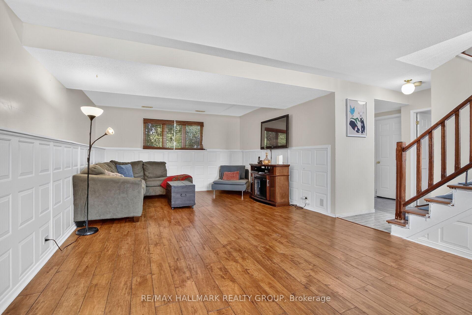 Photo 24 of 3606 Mcbean Street, Ottawa, Richmond — HOMEH