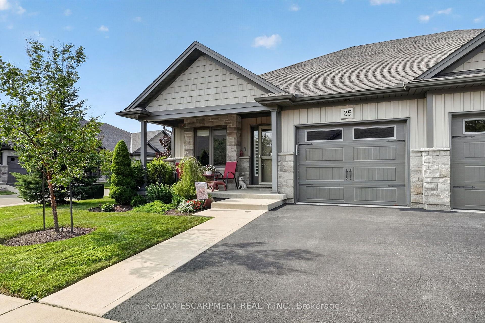 Photo 2 of 25 Richard Crescent, West Lincoln, Smithville — HOMEH