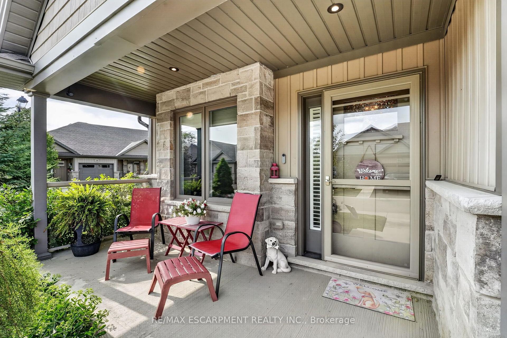 Photo 4 of 25 Richard Crescent, West Lincoln, Smithville — HOMEH