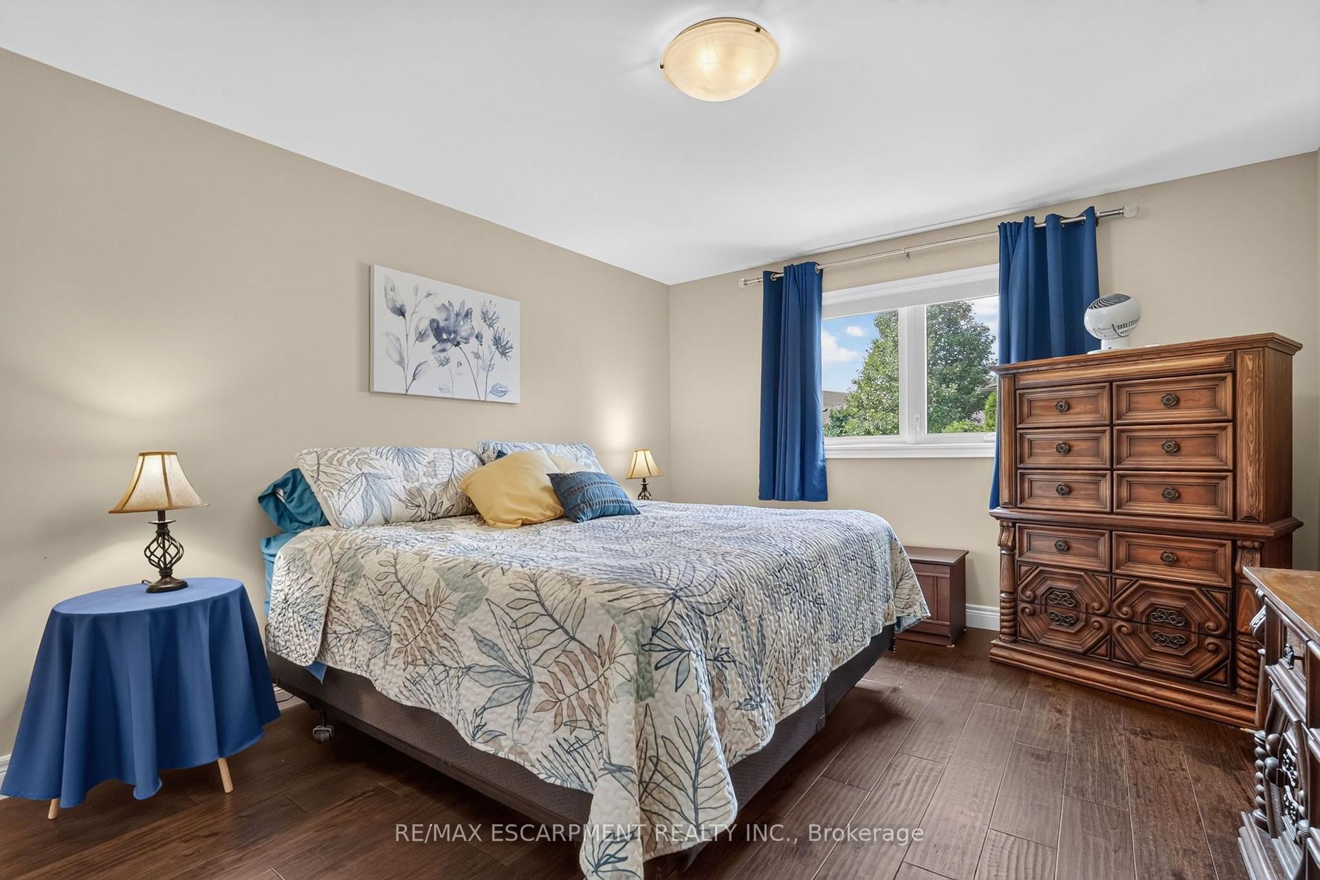 Photo 15 of 25 Richard Crescent, West Lincoln, Smithville — HOMEH