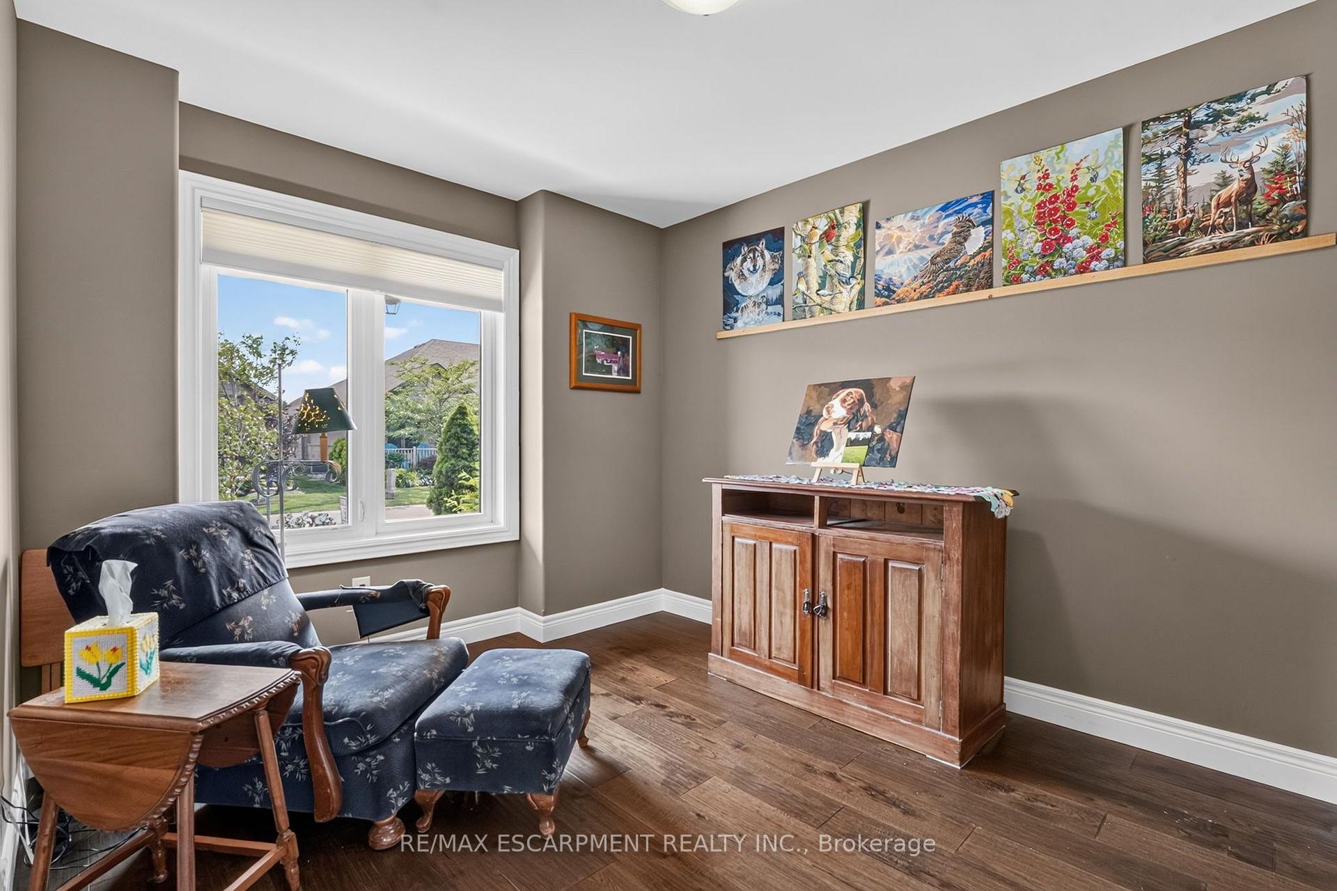 Photo 19 of 25 Richard Crescent, West Lincoln, Smithville — HOMEH