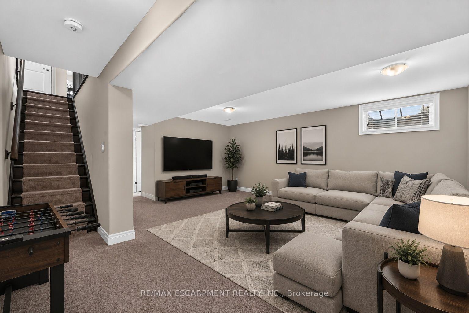 Photo 23 of 25 Richard Crescent, West Lincoln, Smithville — HOMEH