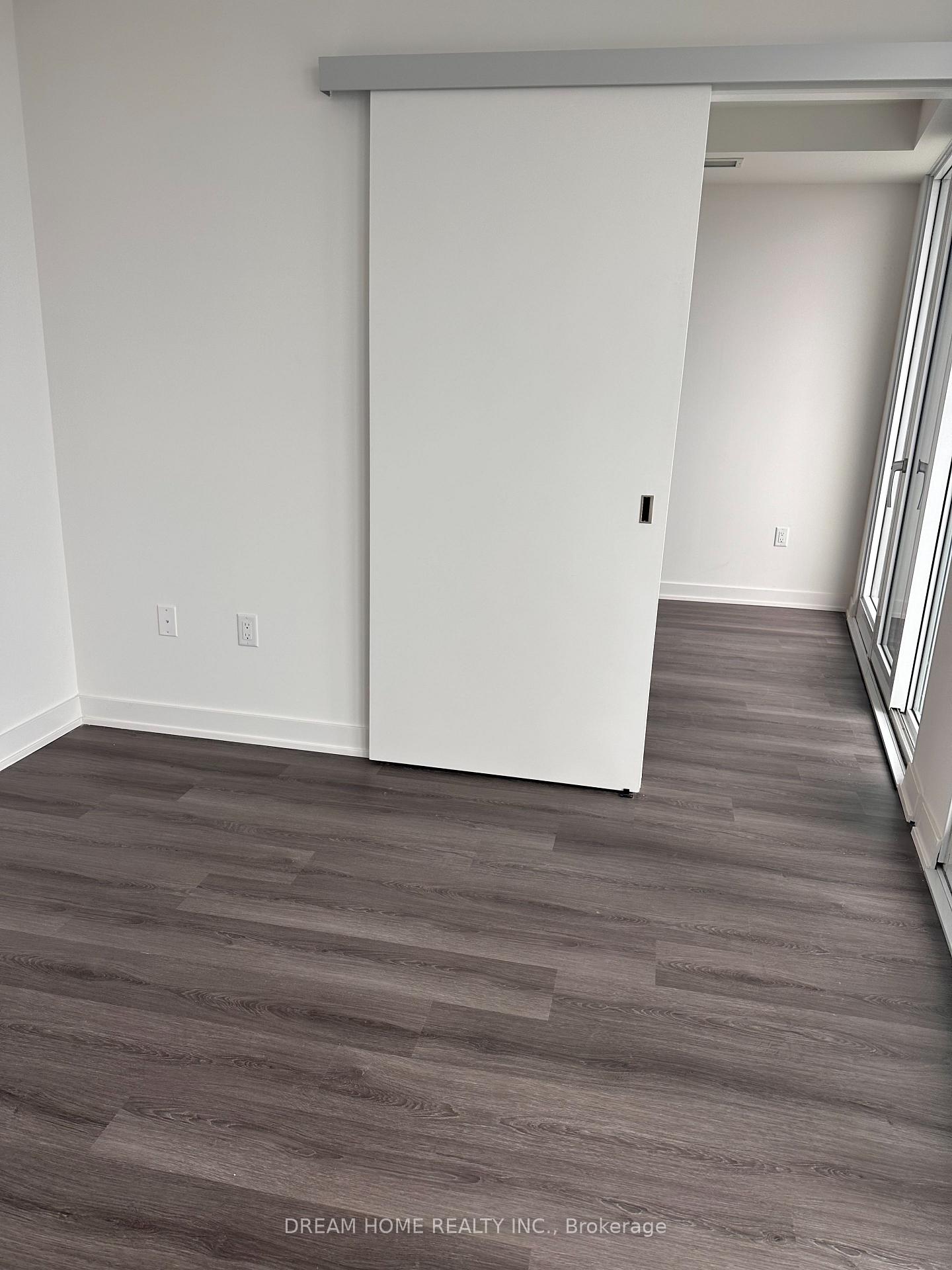 Photo 12 of Unit 3302, 3883 Quartz Road, Mississauga, City Centre — HOMEH
