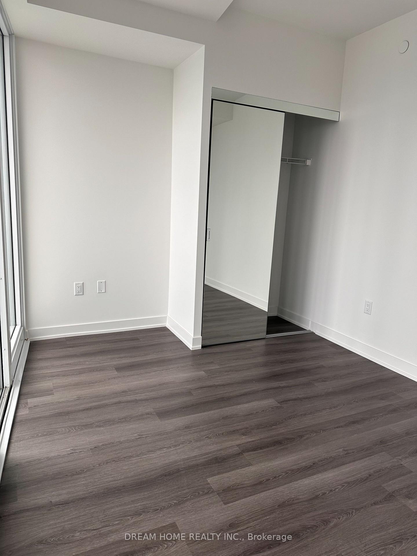 Photo 13 of Unit 3302, 3883 Quartz Road, Mississauga, City Centre — HOMEH