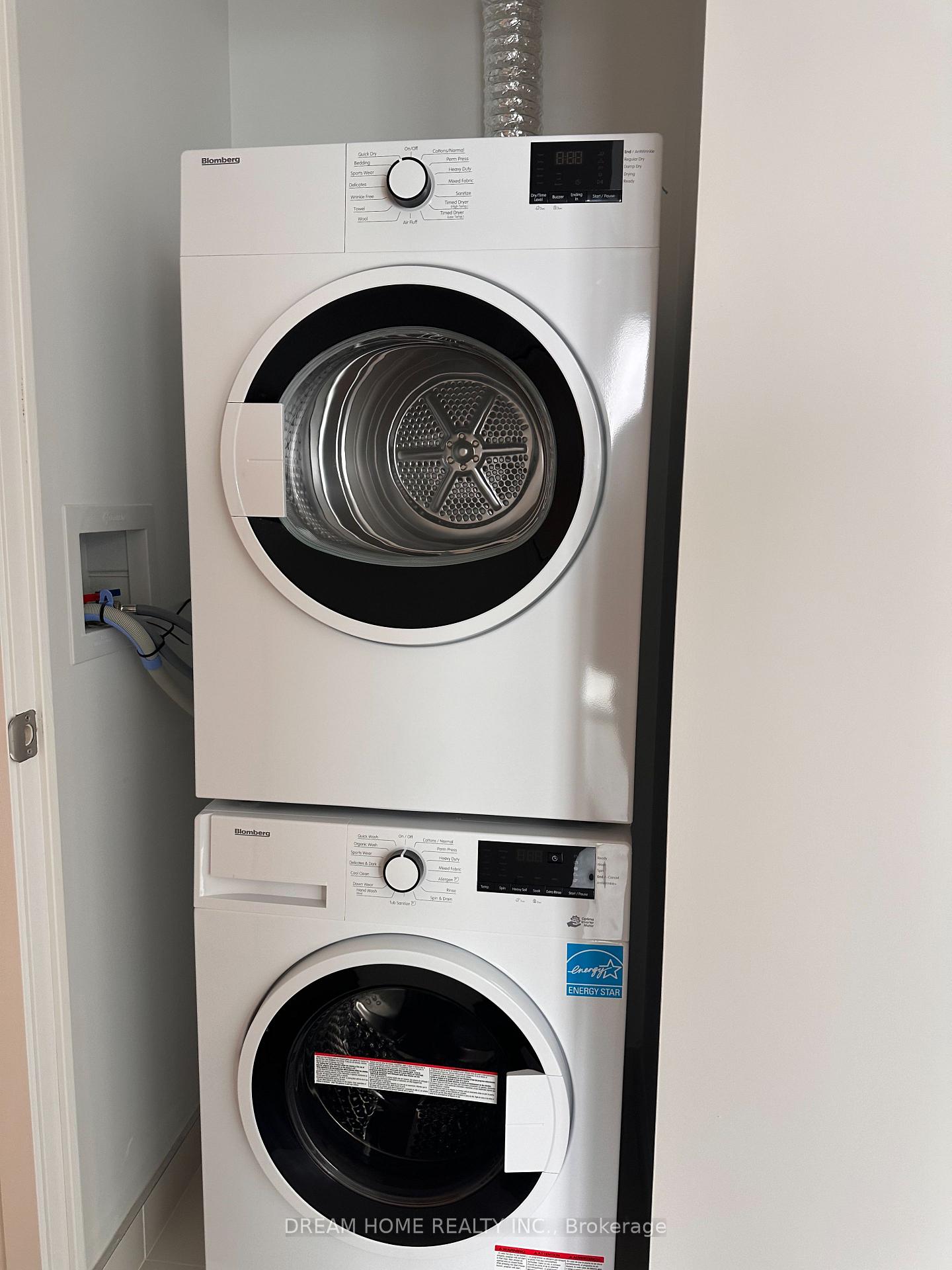 Photo 15 of Unit 3302, 3883 Quartz Road, Mississauga, City Centre — HOMEH