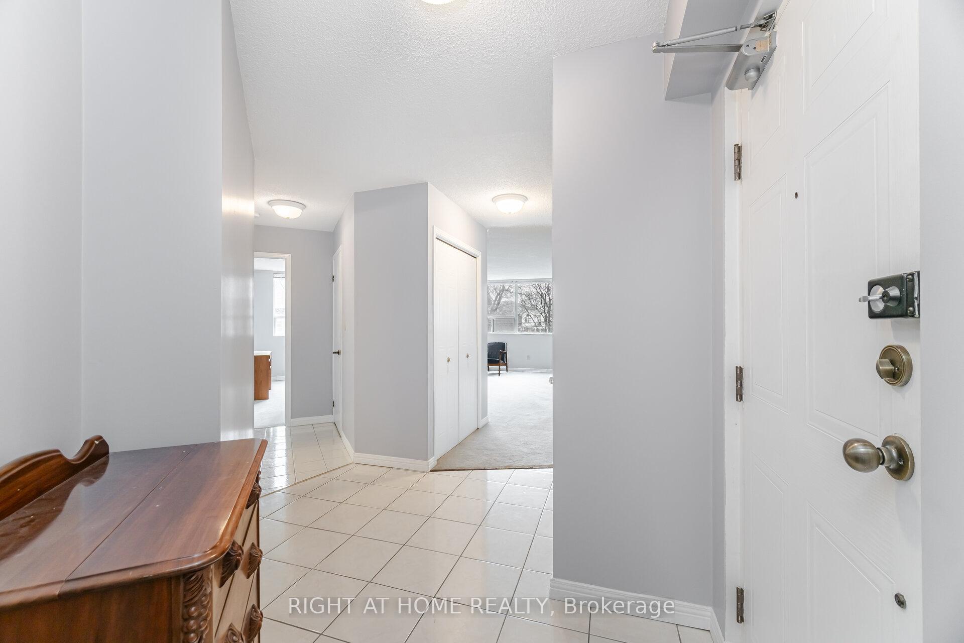 Photo 7 of Unit 201, 166 Mountain Park Avenue, Hamilton, Eastmount — HOMEH