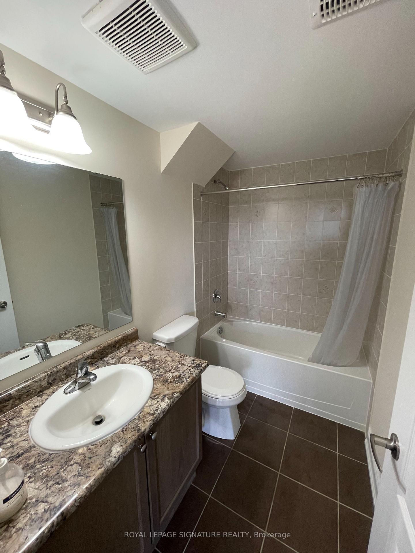 Photo 8 of 77 Ben Sinclair Avenue, East Gwillimbury, Queensville — HOMEH