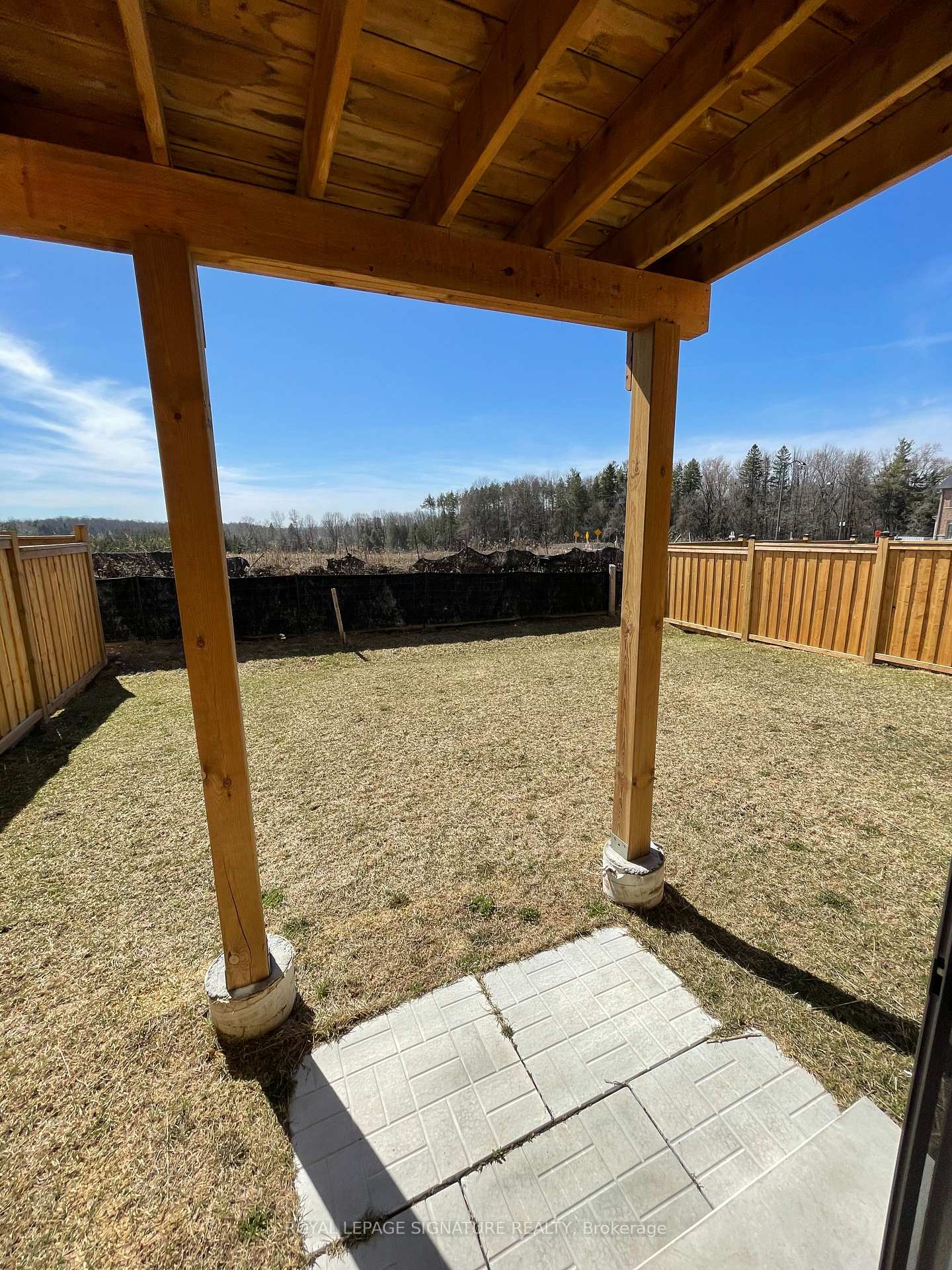Photo 11 of 77 Ben Sinclair Avenue, East Gwillimbury, Queensville — HOMEH