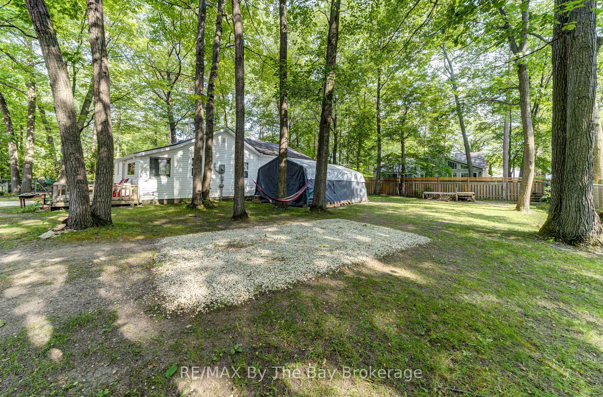 Photo 15 of 717 Oxbow Park Drive, Wasaga Beach — HOMEH