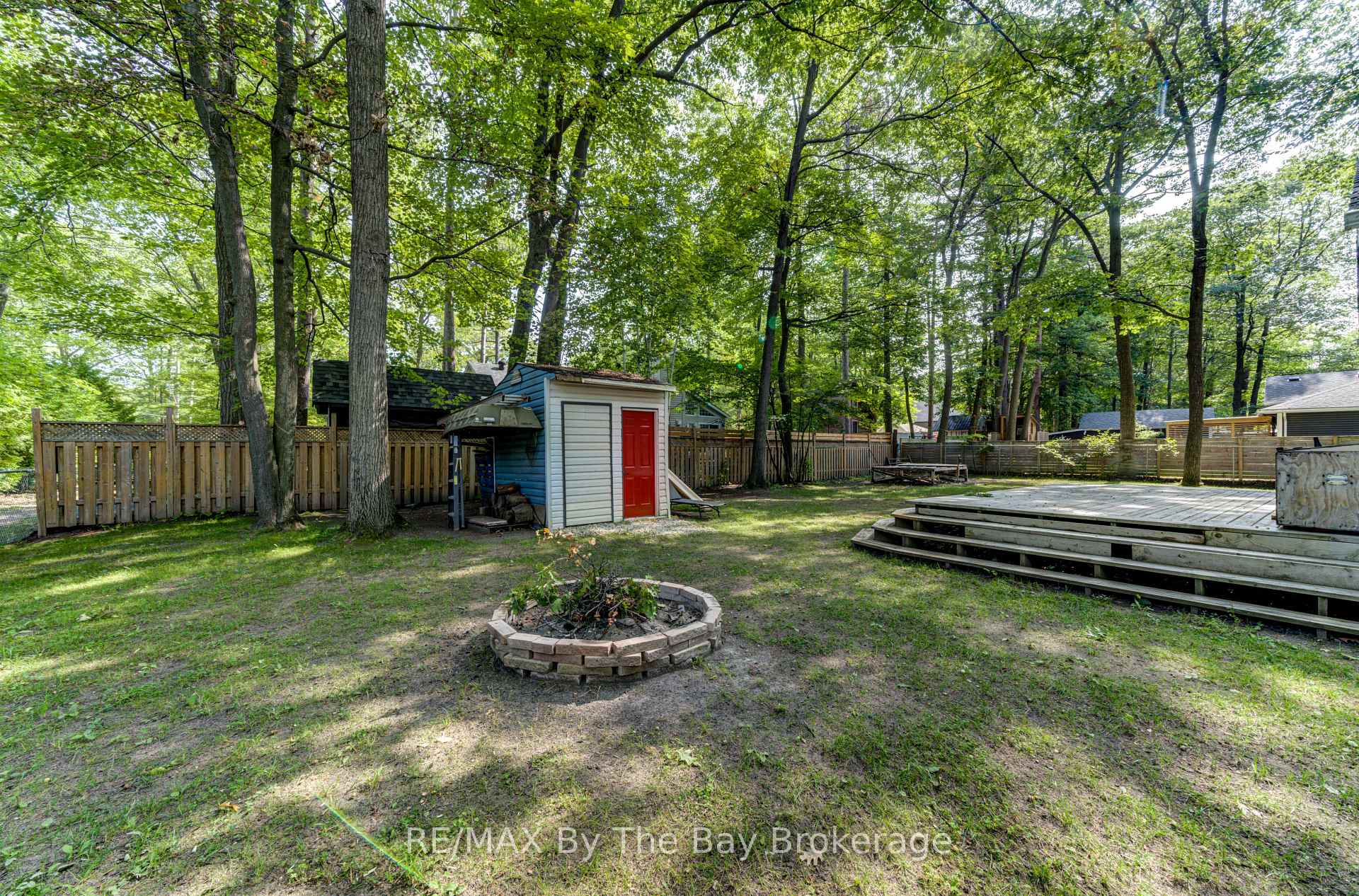 Photo 24 of 717 Oxbow Park Drive, Wasaga Beach — HOMEH