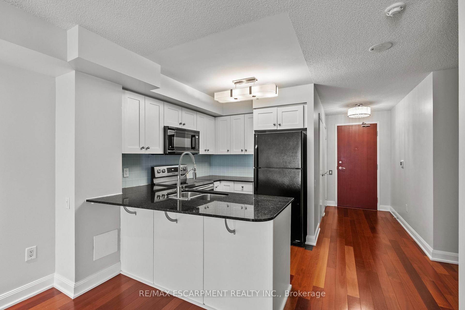Photo 16 of Unit 603, 2181 Yonge Street, Toronto, Mount Pleasant West — HOMEH