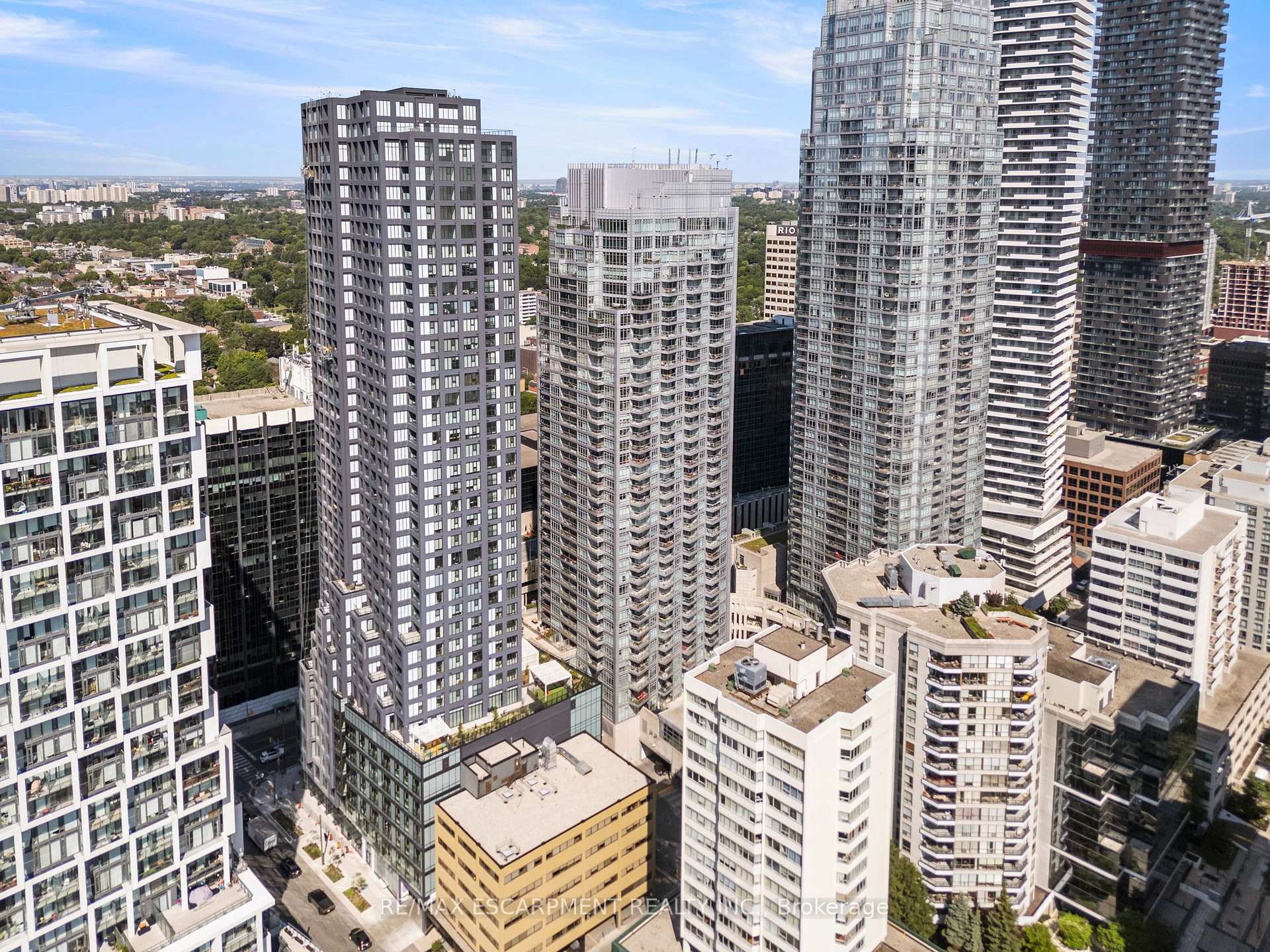 Photo 33 of Unit 603, 2181 Yonge Street, Toronto, Mount Pleasant West — HOMEH