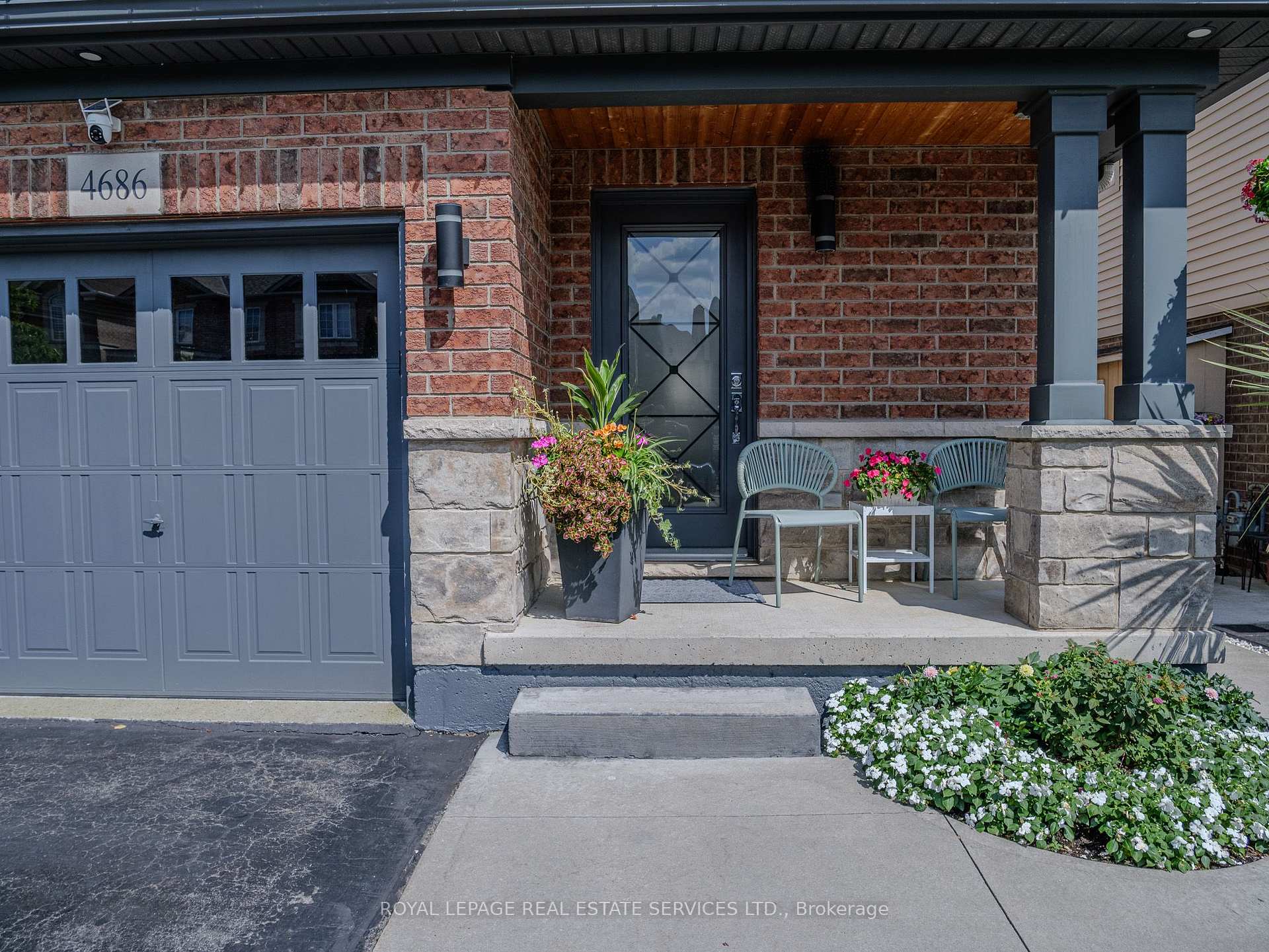 Photo 4 of 4686 Tassie Road, Burlington, Alton — HOMEH