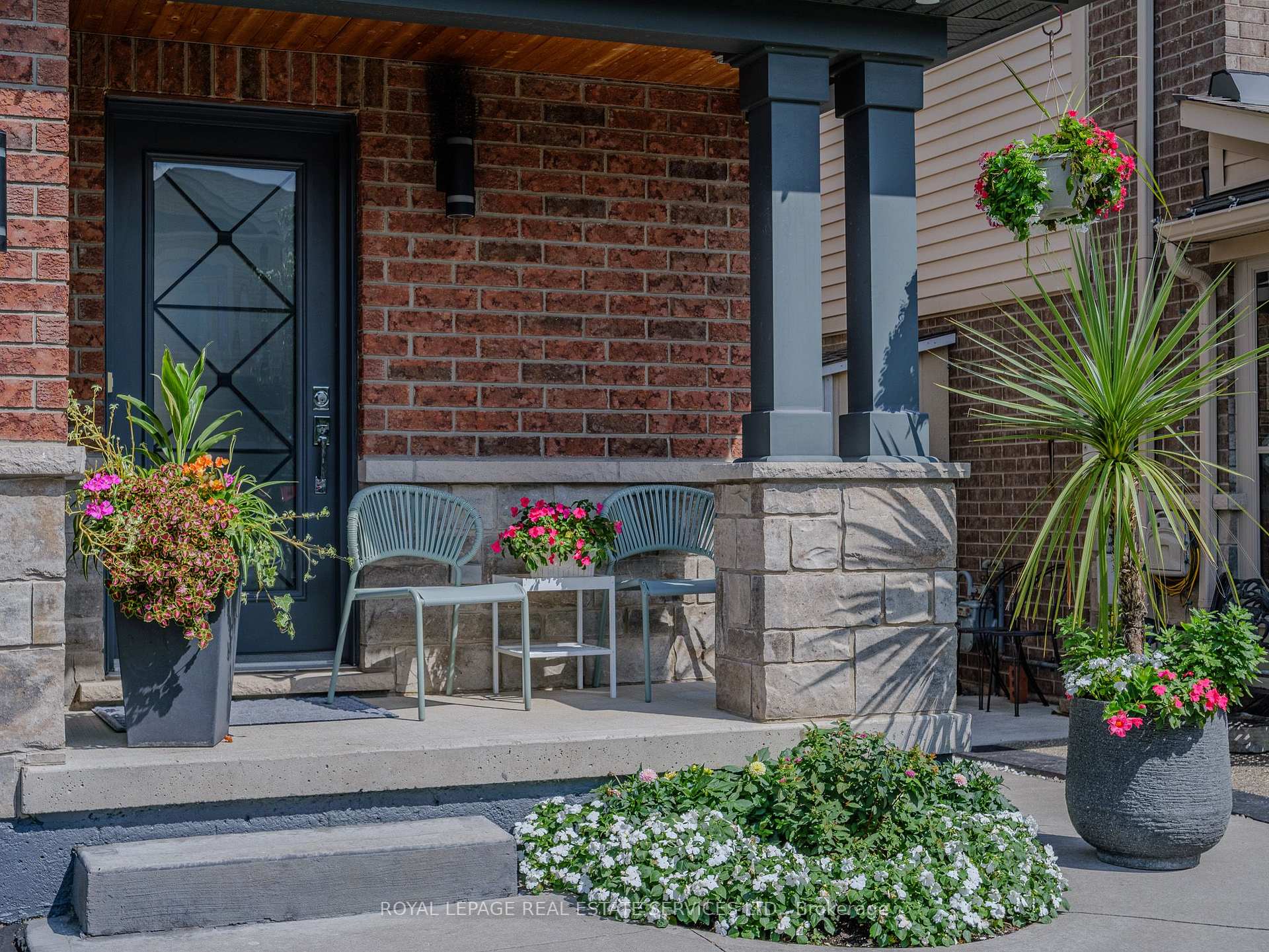 Photo 5 of 4686 Tassie Road, Burlington, Alton — HOMEH