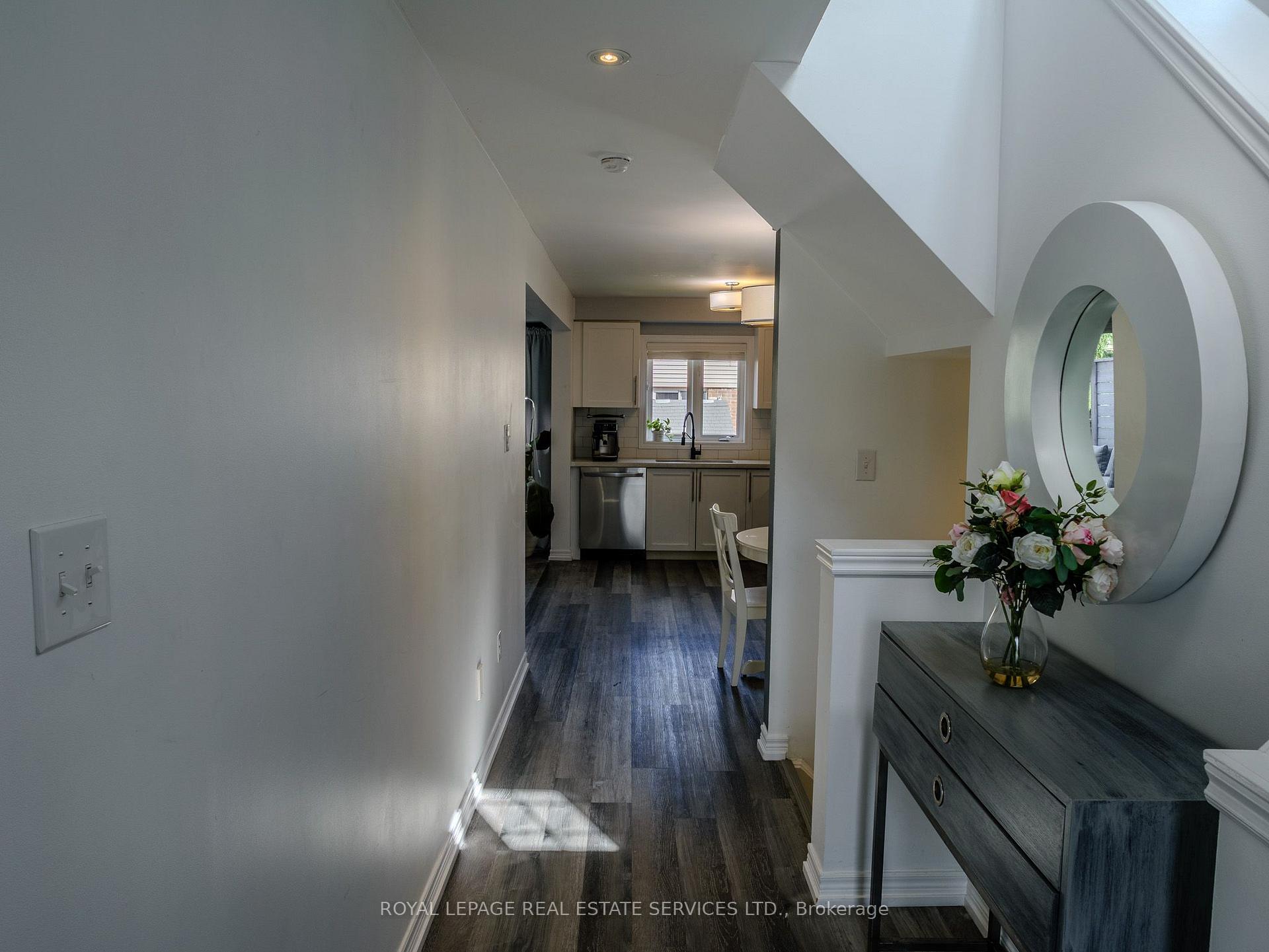 Photo 7 of 4686 Tassie Road, Burlington, Alton — HOMEH