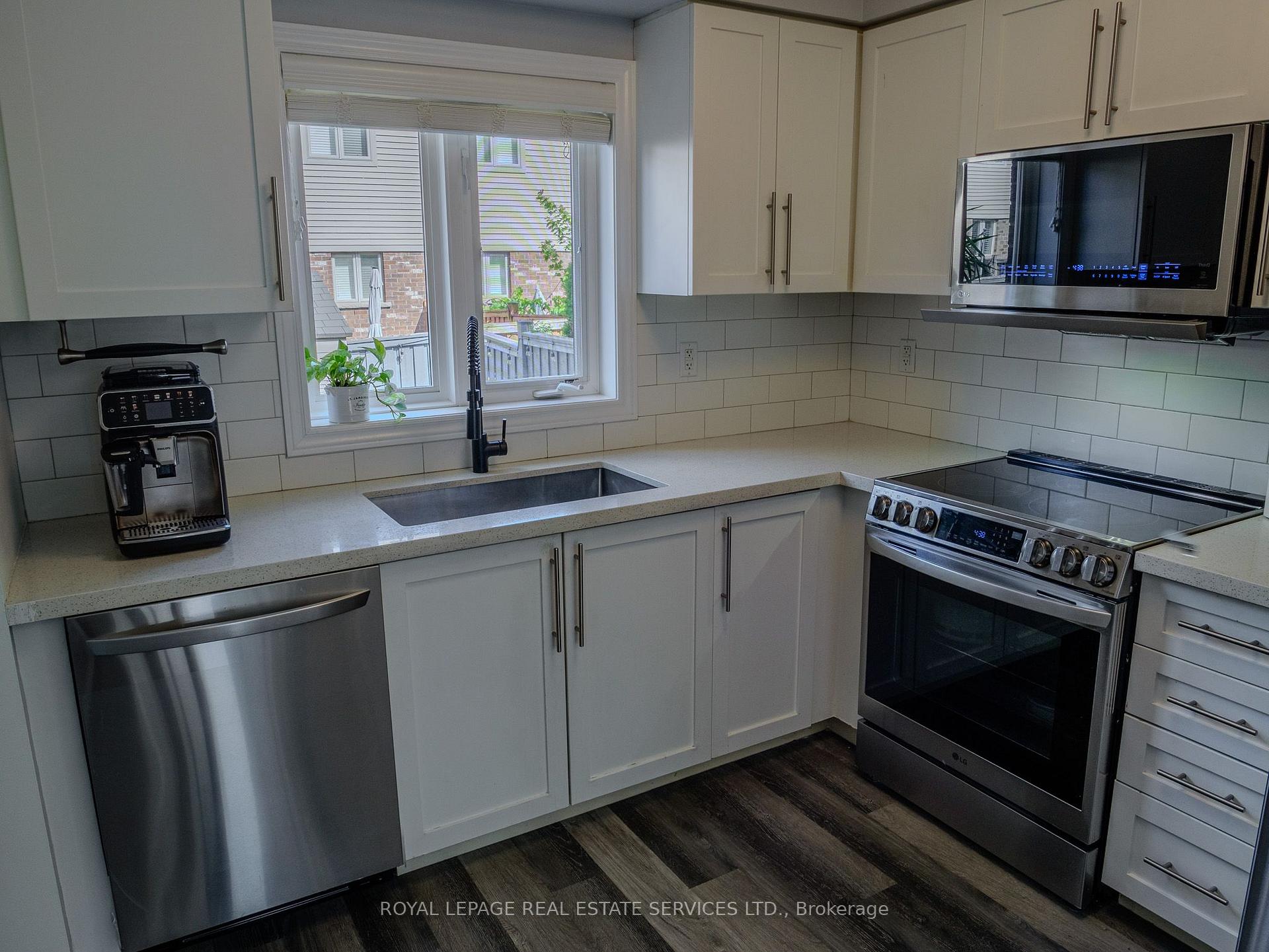 Photo 12 of 4686 Tassie Road, Burlington, Alton — HOMEH