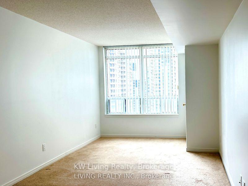 Photo 9 of Unit 808, 33 Empress Avenue, North York, Willowdale East — HOMEH