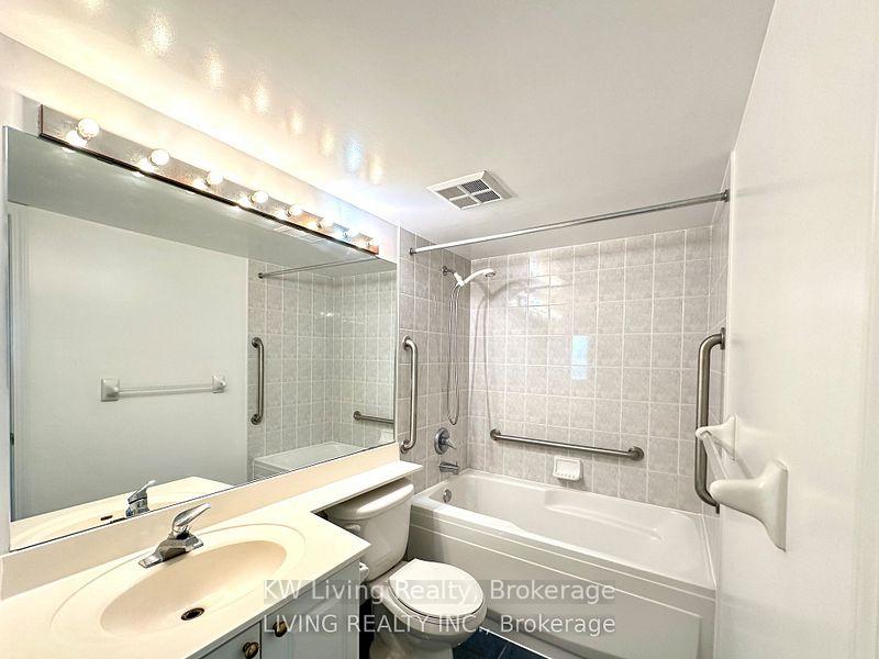 Photo 11 of Unit 808, 33 Empress Avenue, North York, Willowdale East — HOMEH