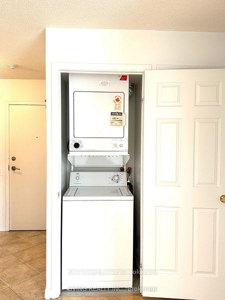 Photo 13 of Unit 808, 33 Empress Avenue, North York, Willowdale East — HOMEH