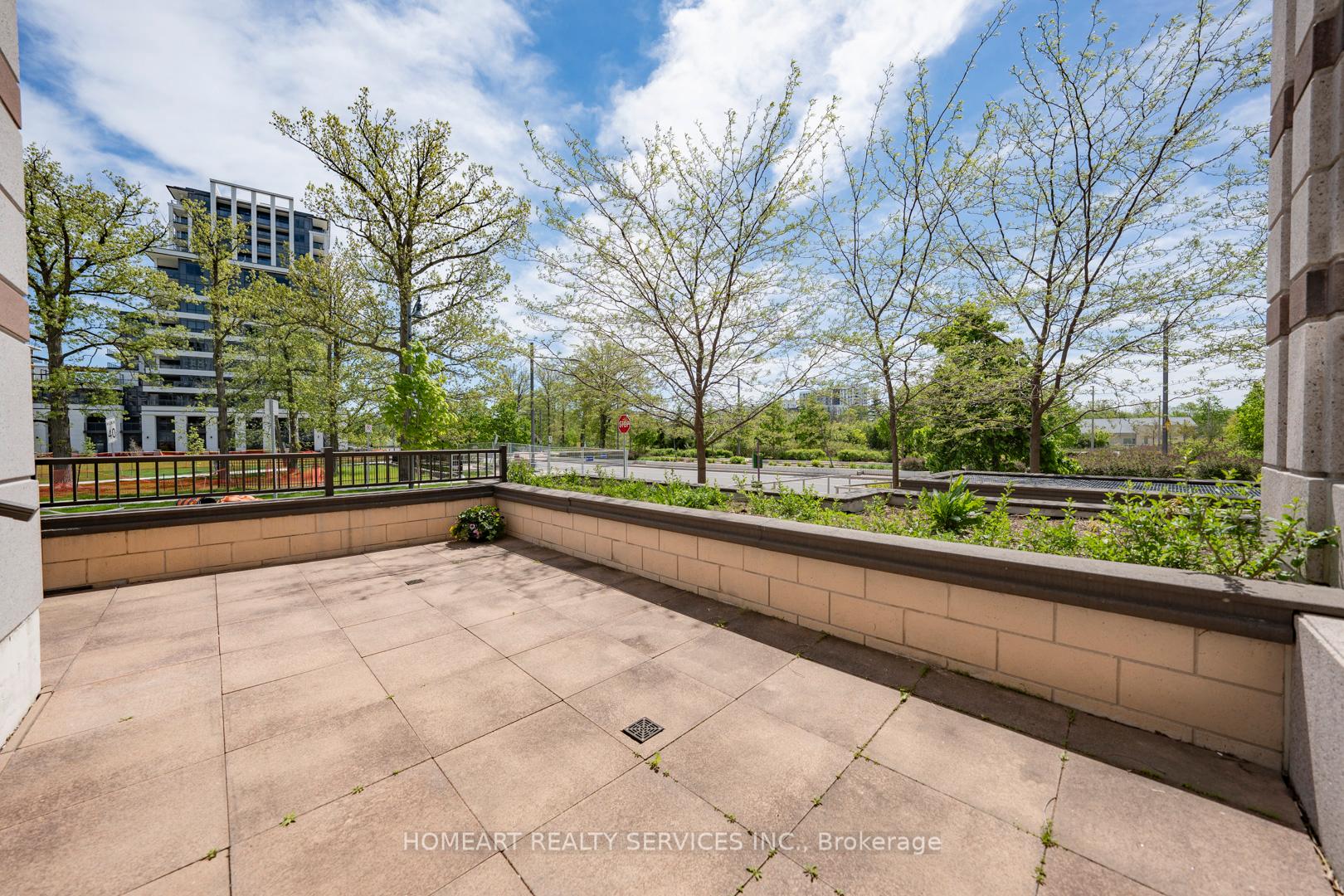 Photo 12 of Unit C106, 38 Cedarland Drive, Markham, Unionville — HOMEH