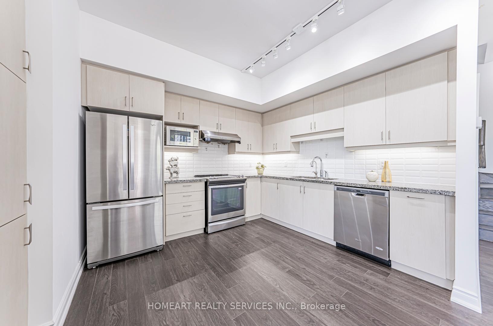 Photo 21 of Unit C106, 38 Cedarland Drive, Markham, Unionville — HOMEH