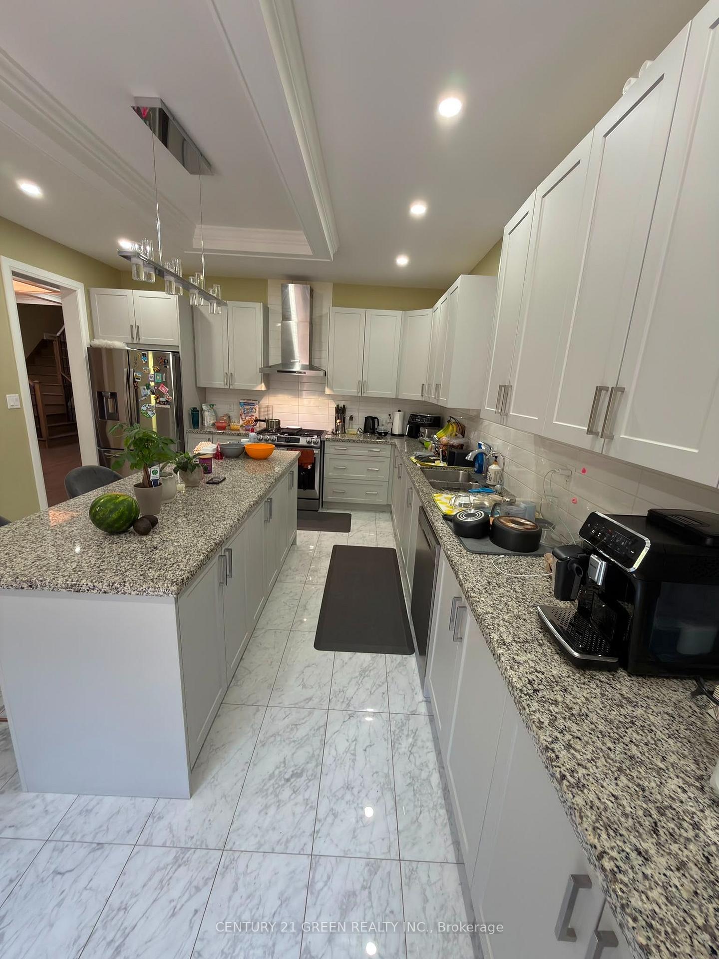 Photo 5 of Unit MAIN, 71 Eberly Woods Drive, Caledon, Rural Caledon — HOMEH