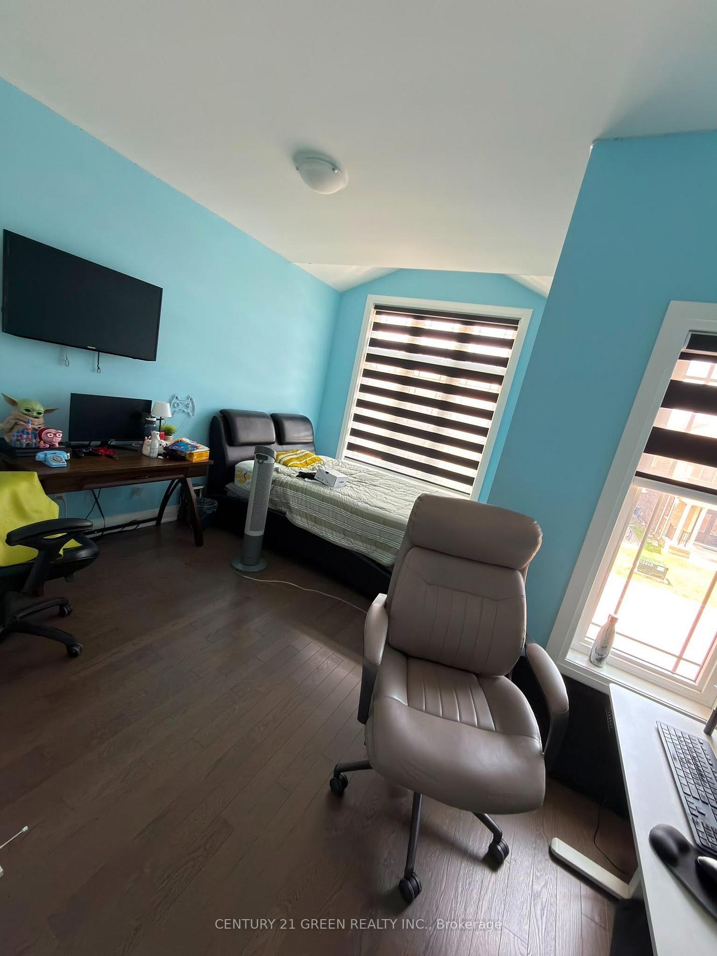 Photo 9 of Unit MAIN, 71 Eberly Woods Drive, Caledon, Rural Caledon — HOMEH
