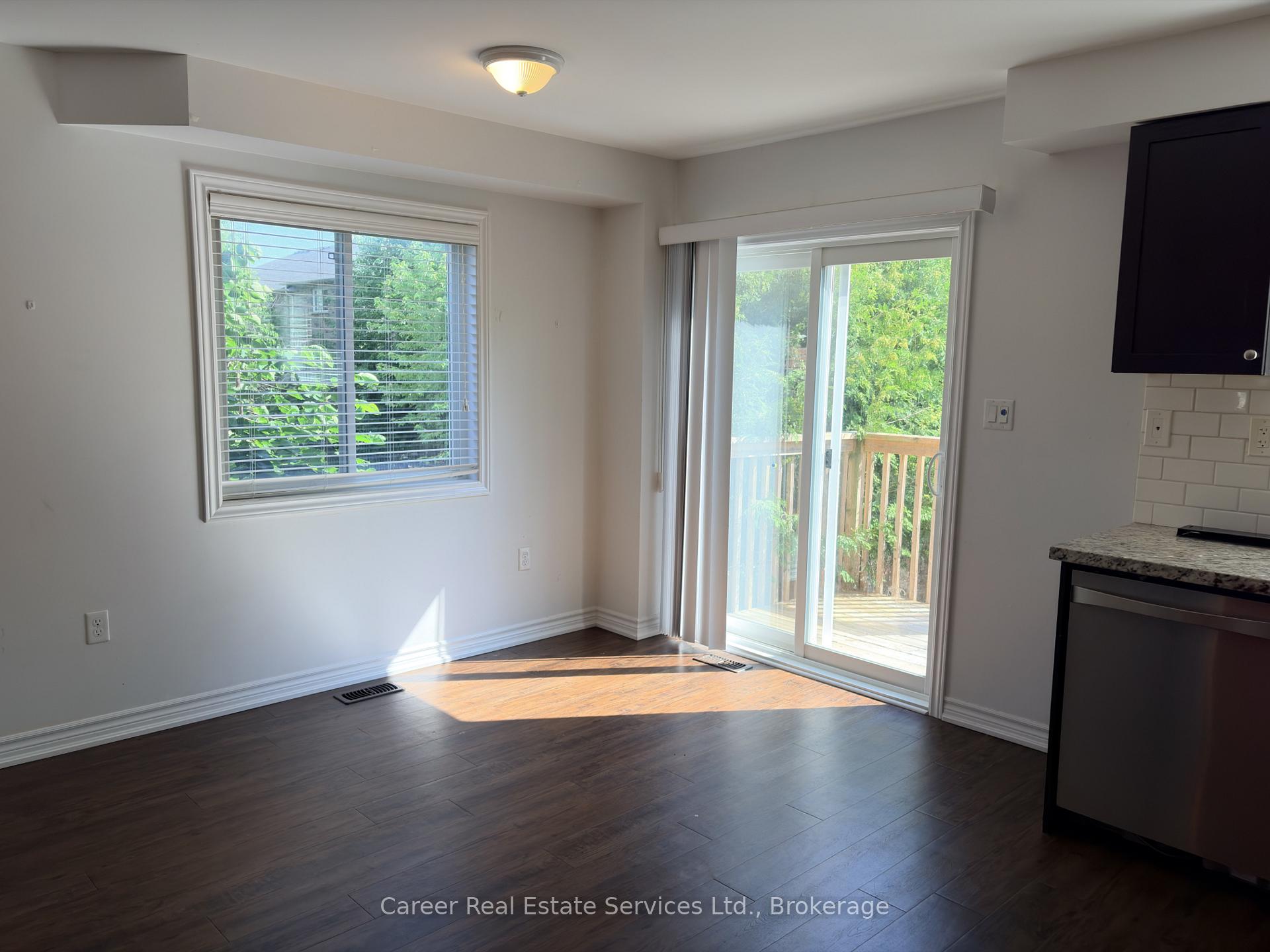 Photo 11 of 7 Ken Bromley Lane, Clarington, Bowmanville — HOMEH