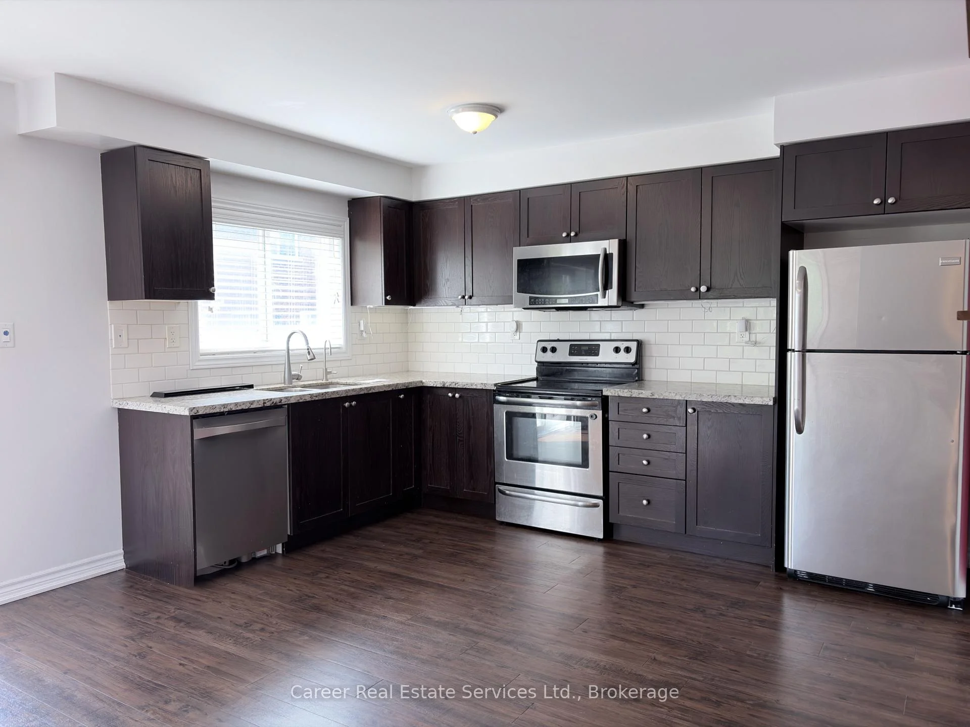Photo 7 of 7 Ken Bromley Lane, Clarington, Bowmanville — HOMEH