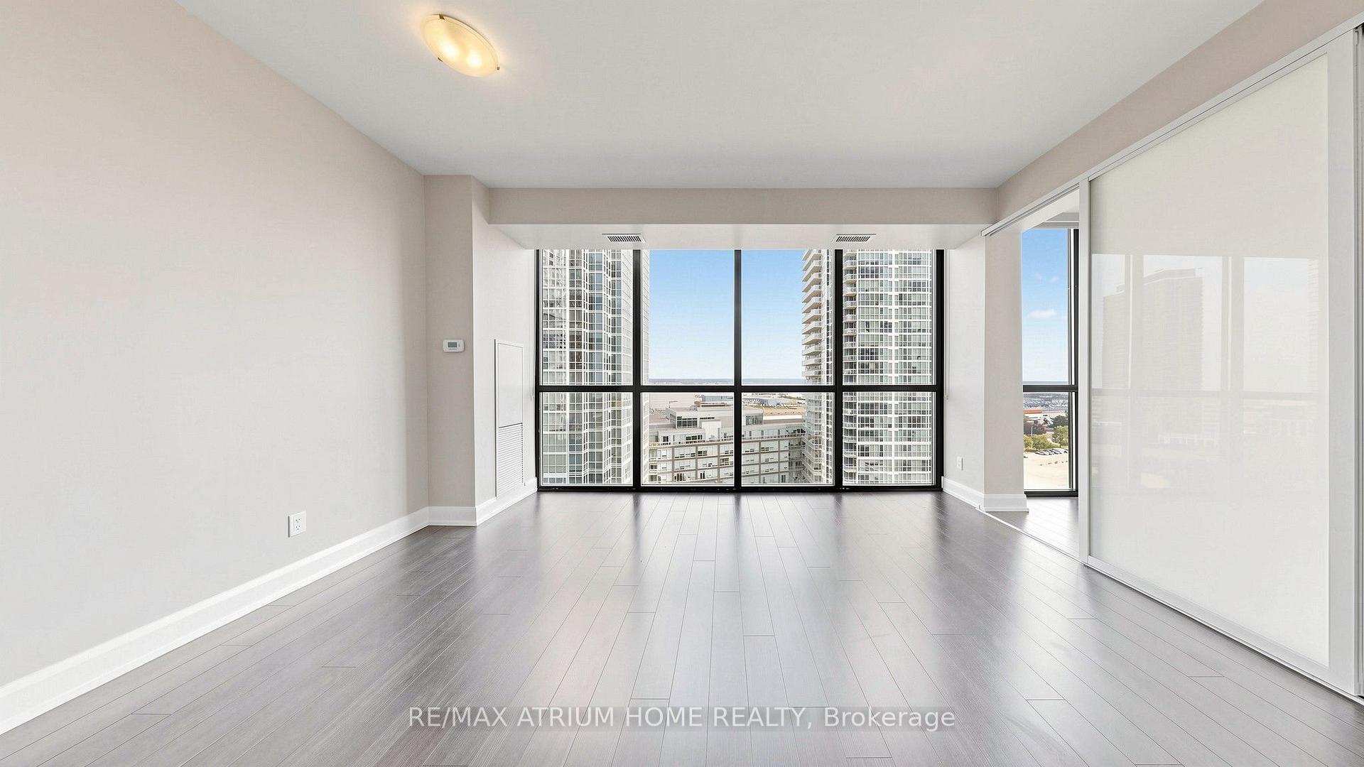 Photo 4 of Unit 1109, 2910 Highway 7 Road, Vaughan, Concord — HOMEH