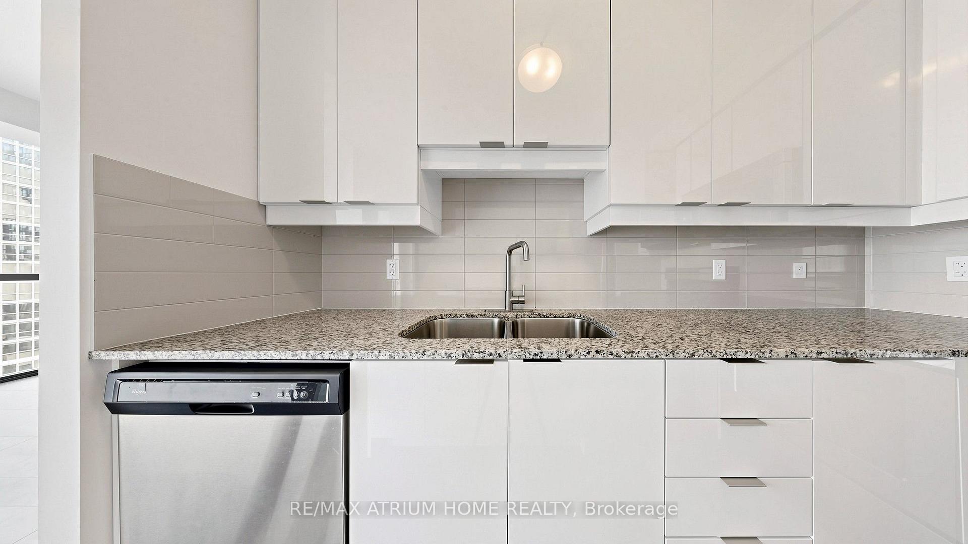 Photo 17 of Unit 1109, 2910 Highway 7 Road, Vaughan, Concord — HOMEH