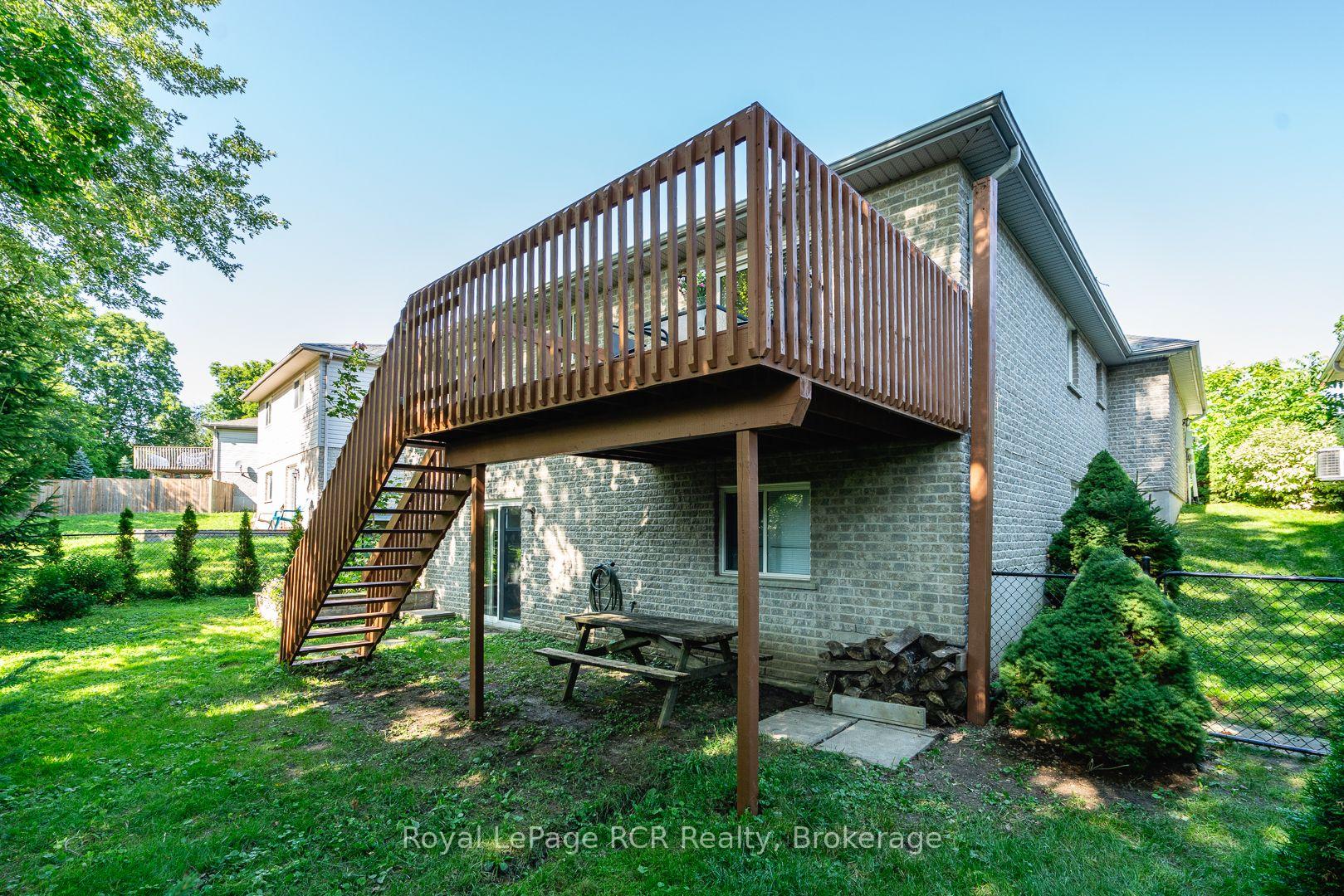 Photo 7 of 246 16th Avenue Crescent, Hanover — HOMEH