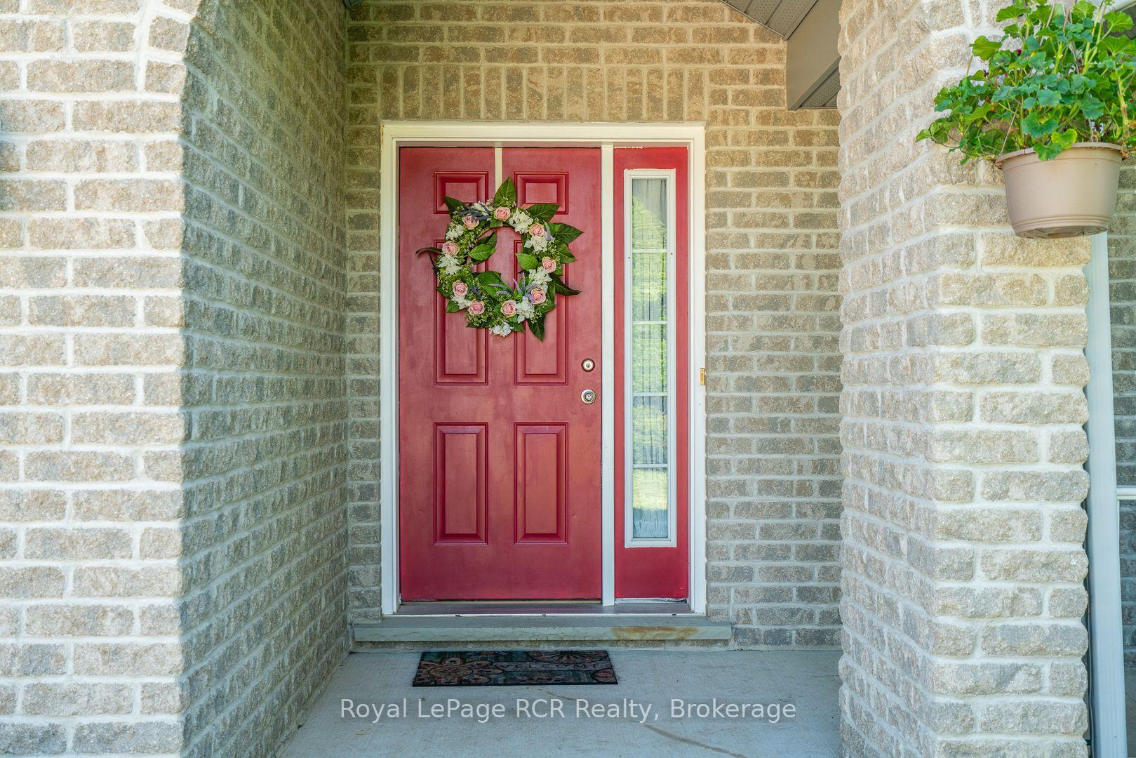 Photo 18 of 246 16th Avenue Crescent, Hanover — HOMEH