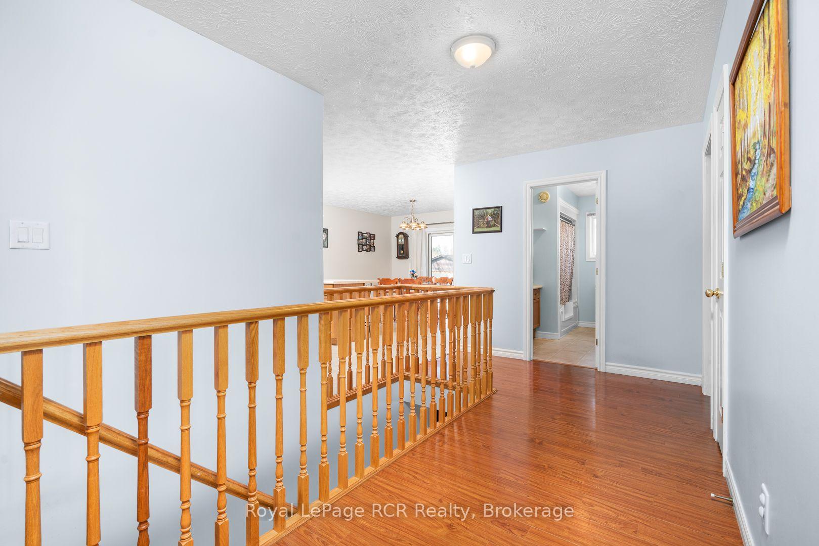 Photo 22 of 246 16th Avenue Crescent, Hanover — HOMEH