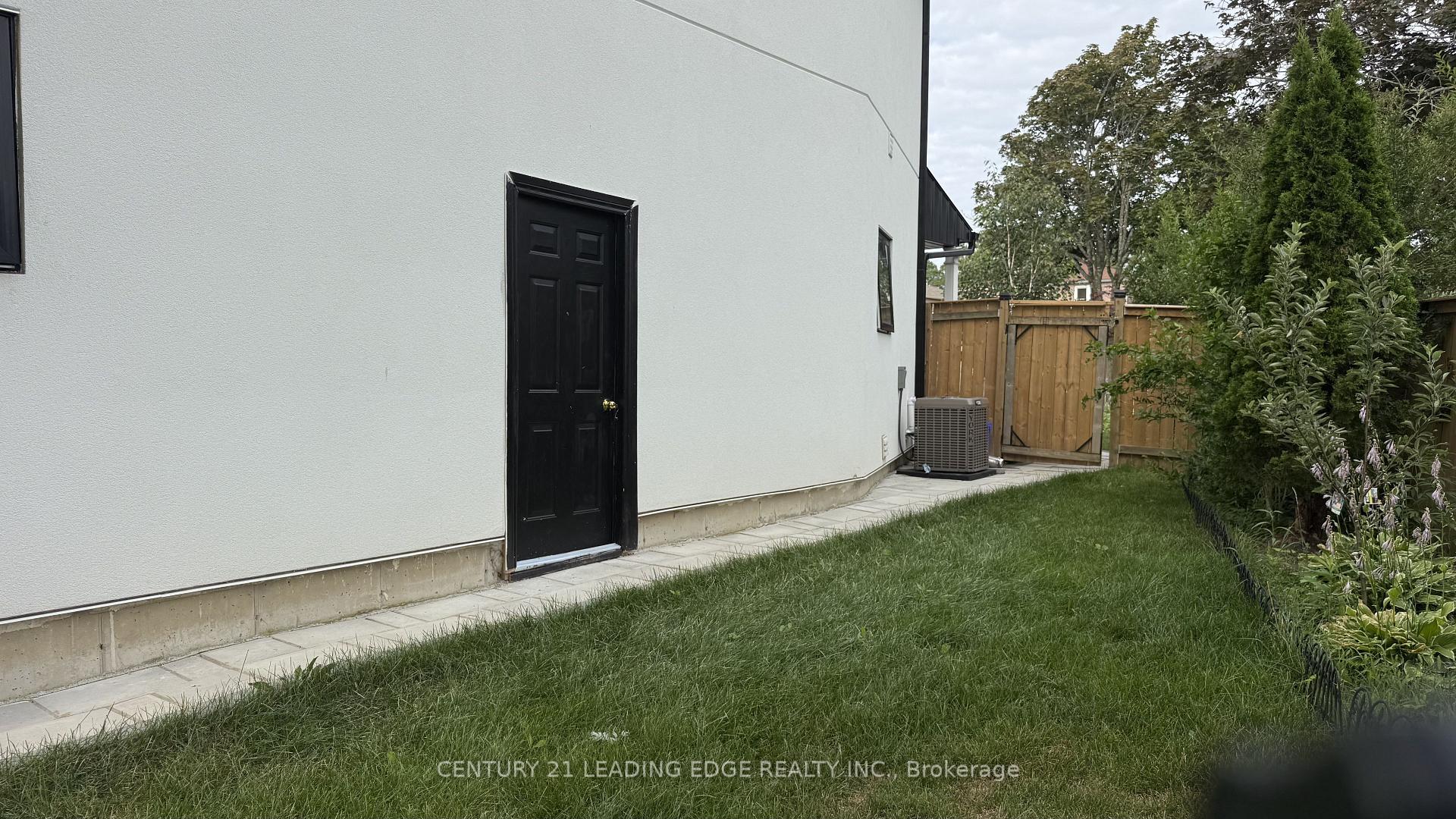 Photo 9 of Unit Bsmt, 2385 Strathmore Crescent, Pickering, Brock Ridge — HOMEH