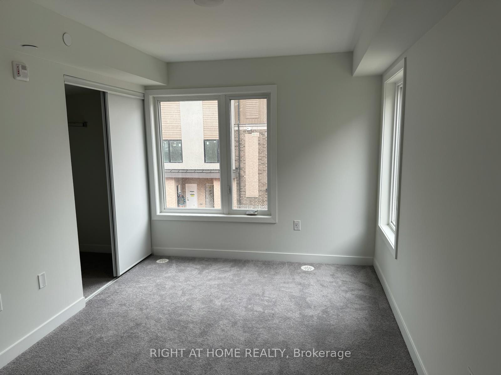 Photo 13 of Unit 2, 3562 Colonial Drive, Mississauga, Erin Mills — HOMEH