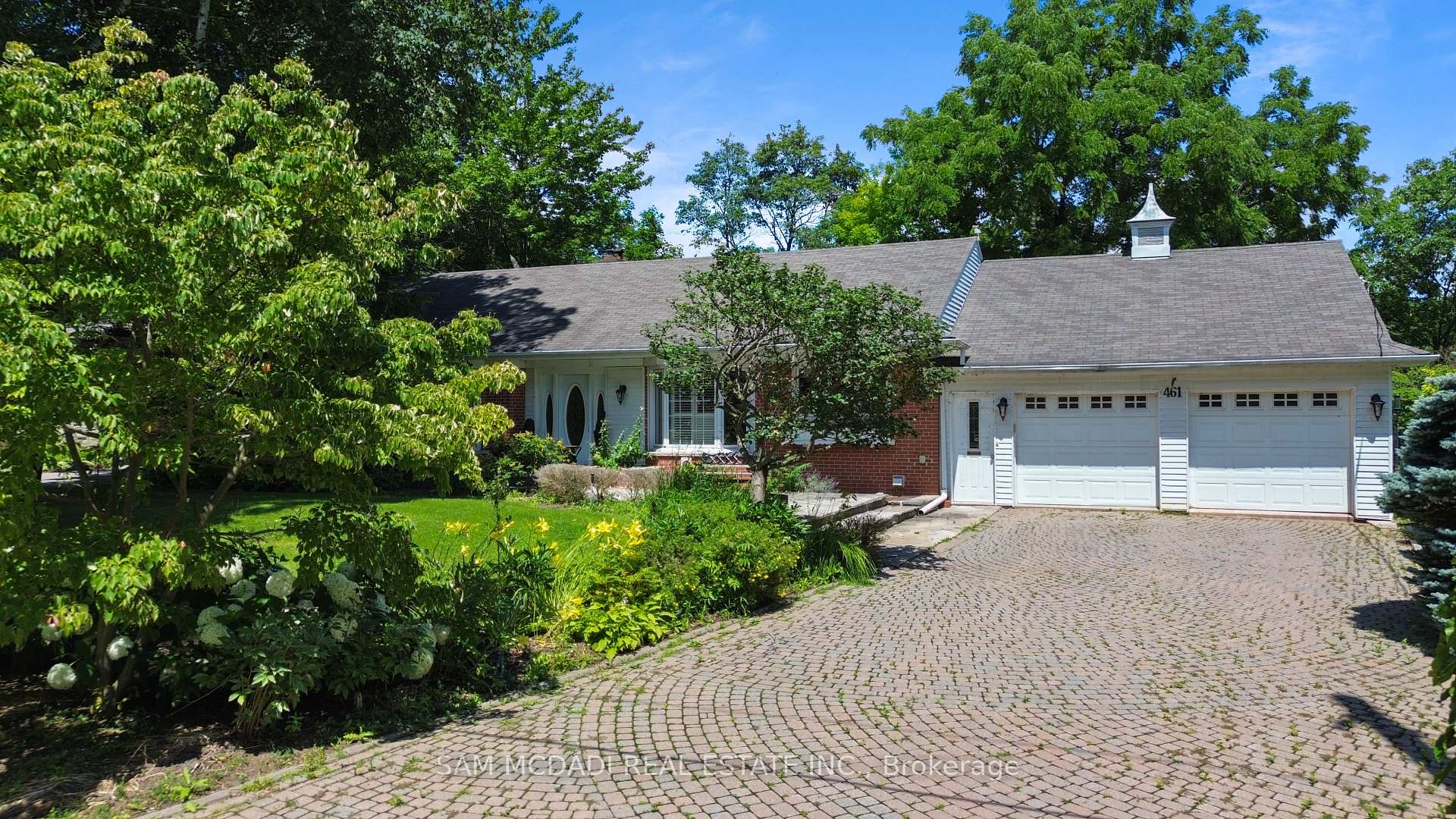 Photo 2 of 461 Temagami Crescent, Mississauga, Lorne Park — HOMEH