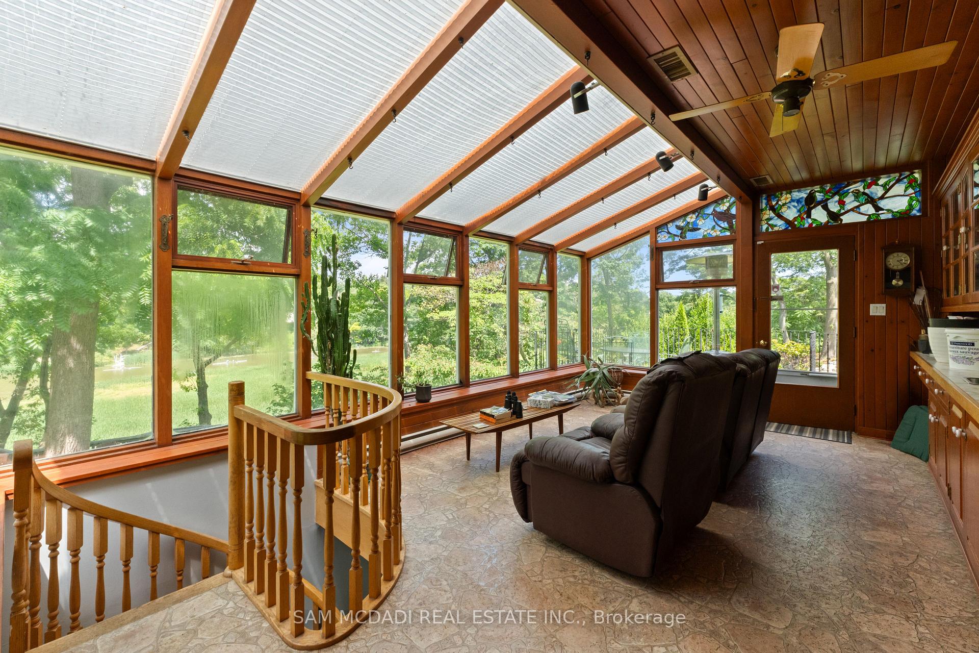 Photo 11 of 461 Temagami Crescent, Mississauga, Lorne Park — HOMEH