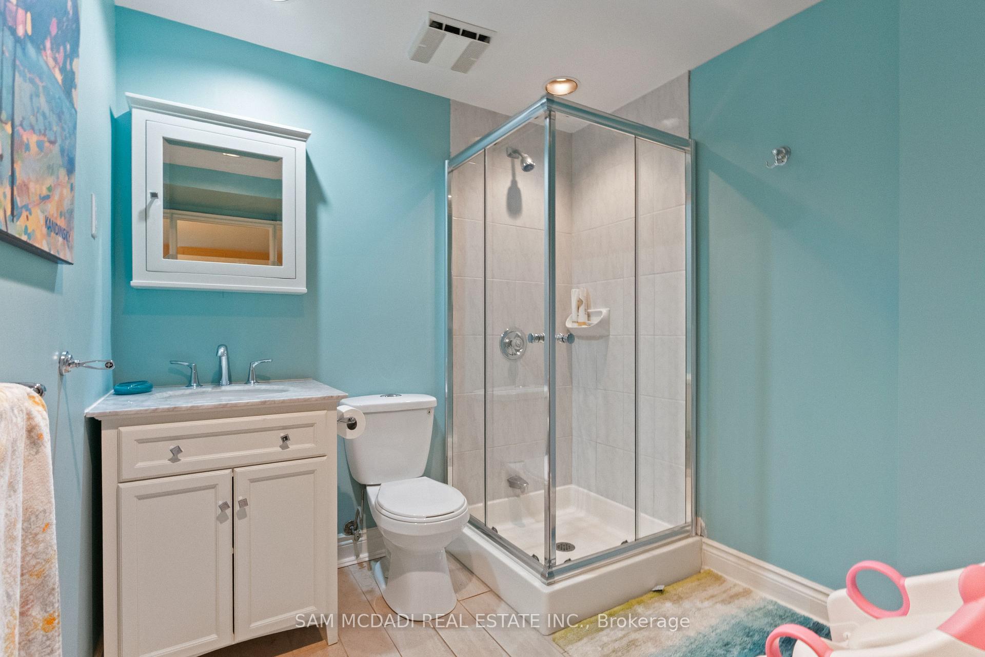 Photo 19 of 461 Temagami Crescent, Mississauga, Lorne Park — HOMEH