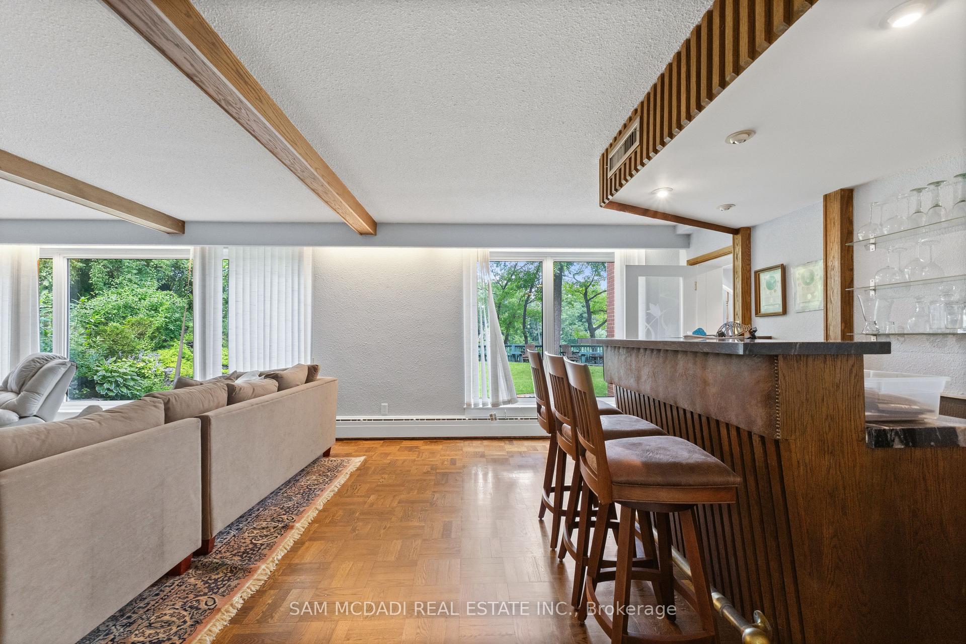 Photo 23 of 461 Temagami Crescent, Mississauga, Lorne Park — HOMEH
