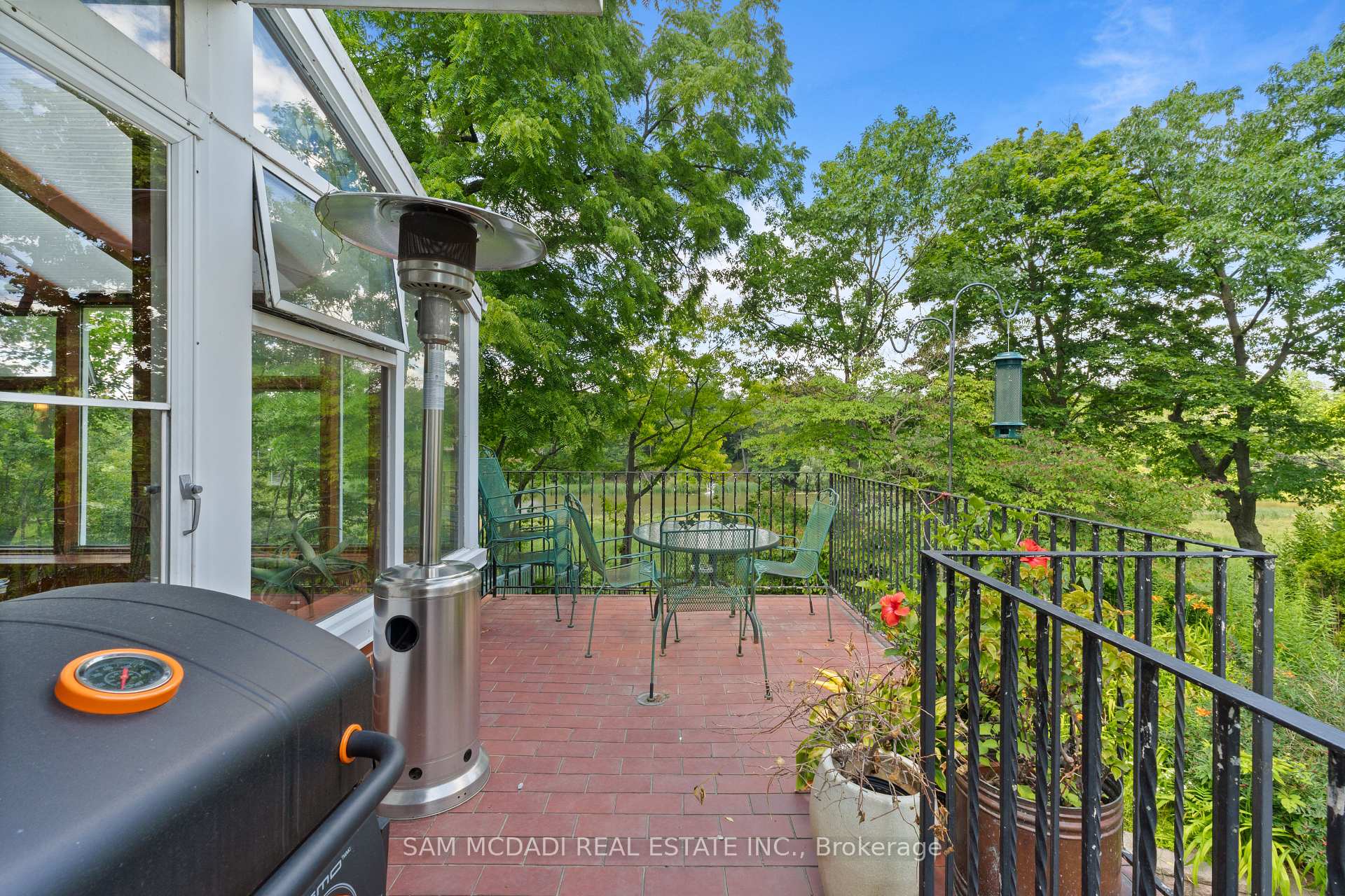 Photo 32 of 461 Temagami Crescent, Mississauga, Lorne Park — HOMEH