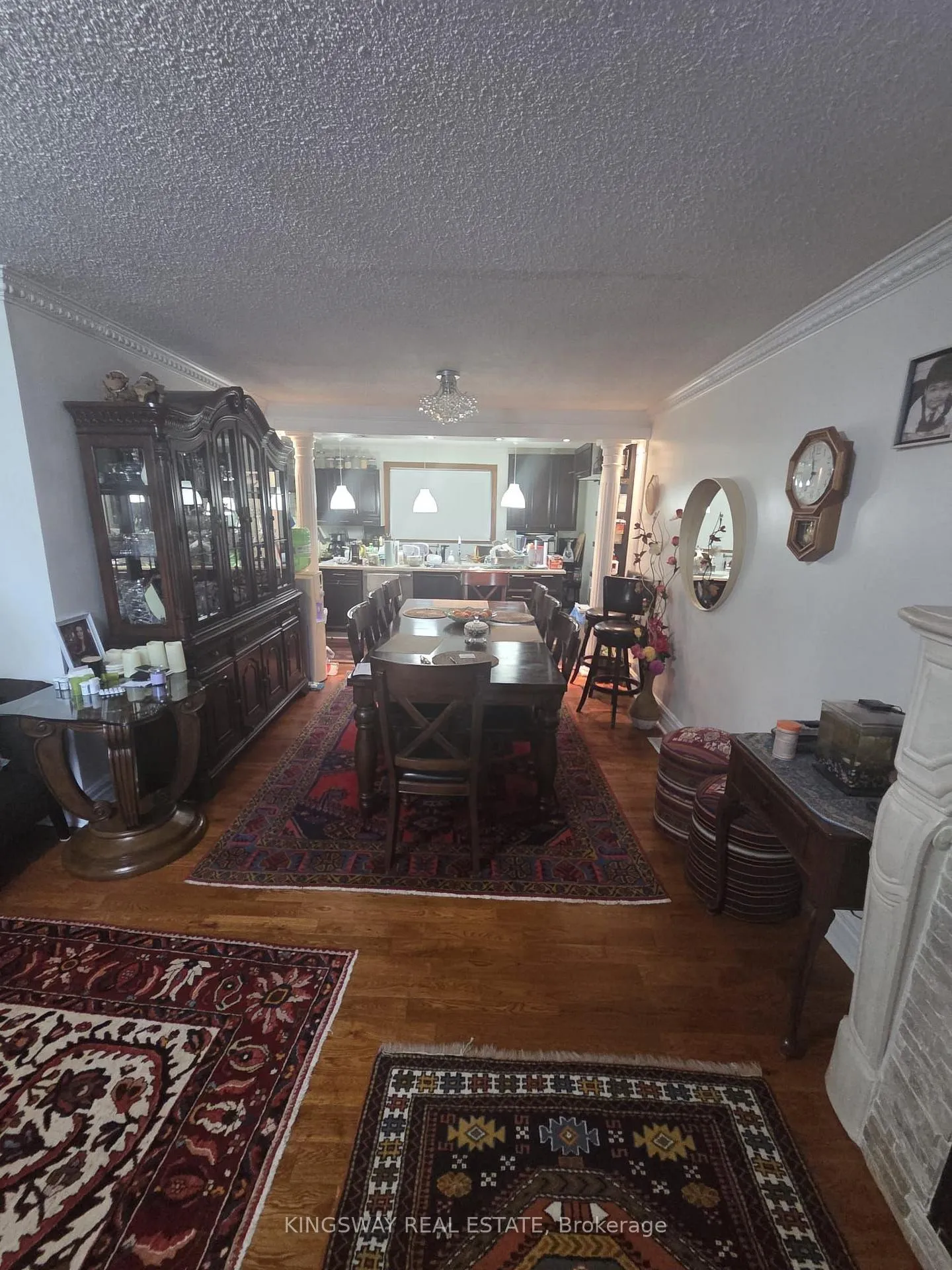 Photo 6 of 405 Dixon Boulevard, Newmarket, Central Newmarket — HOMEH